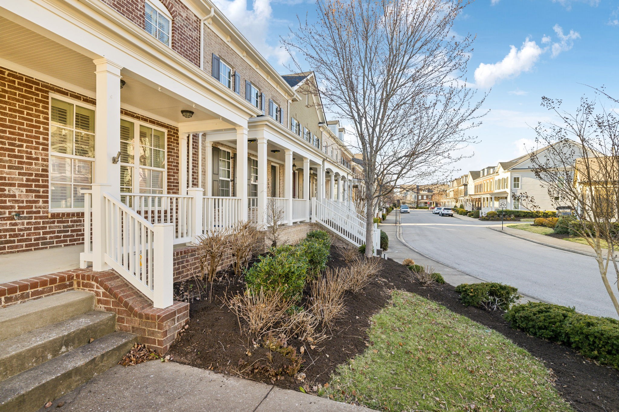 368 Byron Way