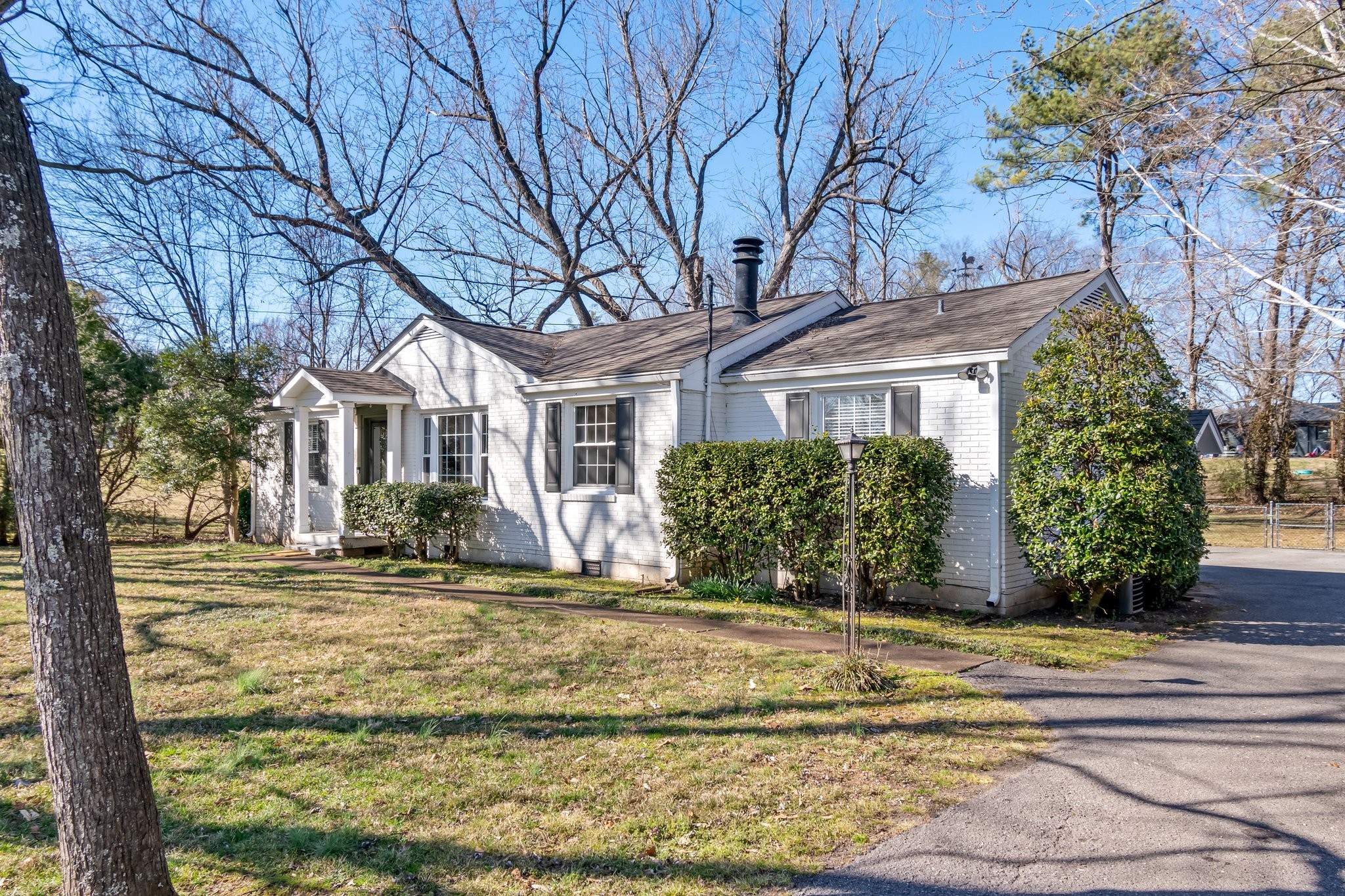 324 Randall Dr