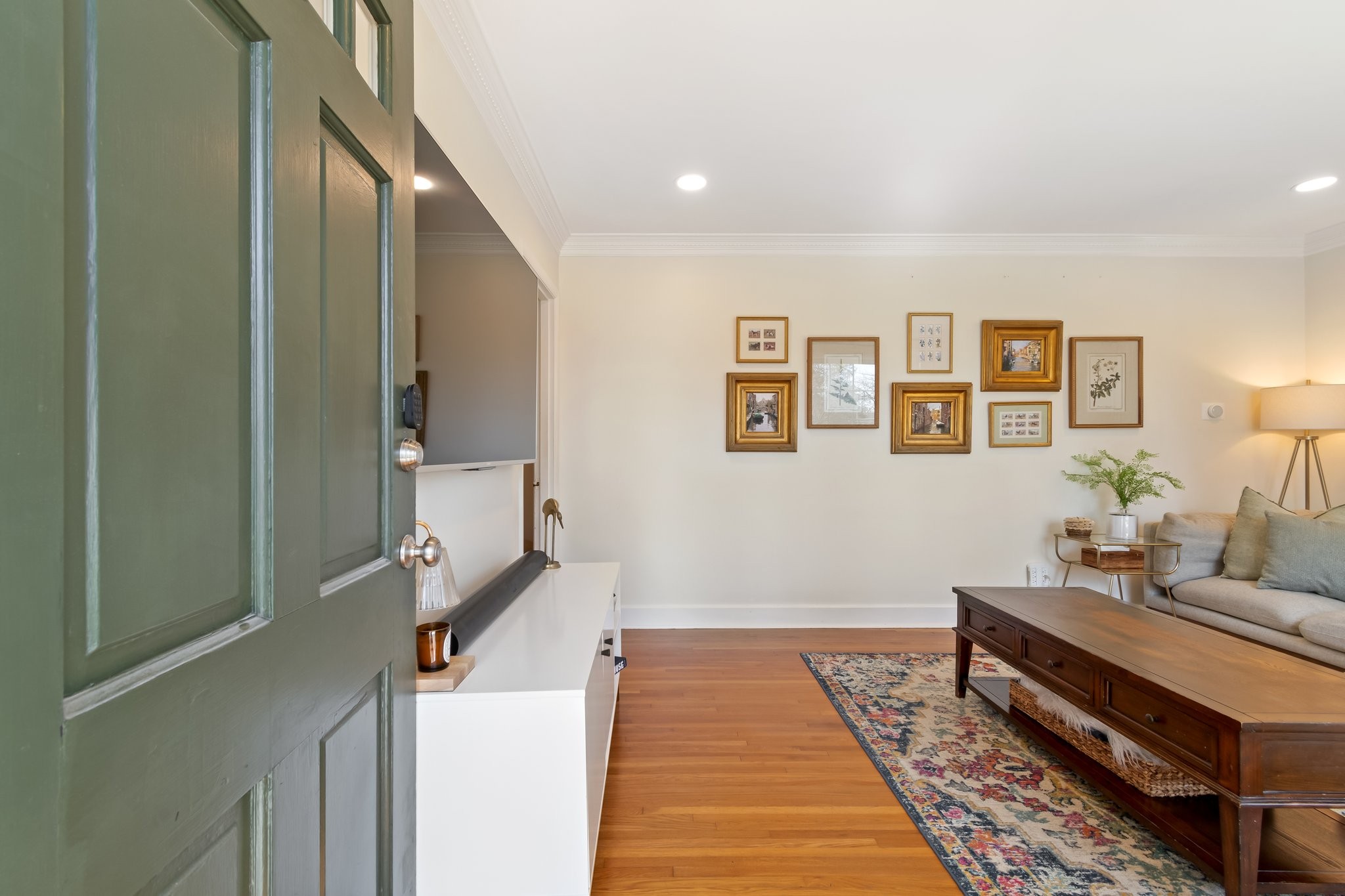 324 Randall Dr