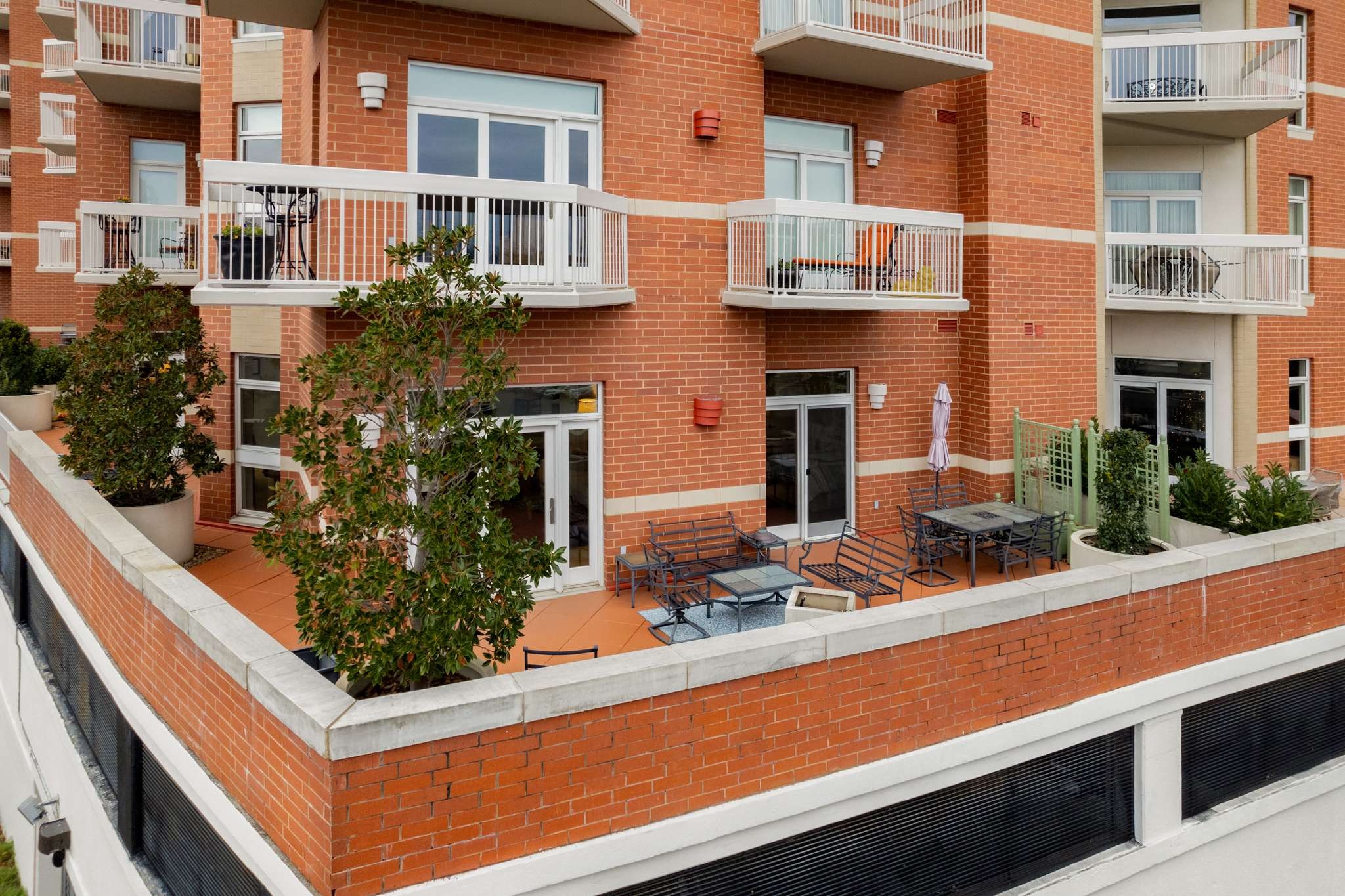 110 31st Ave, N Unit: 104