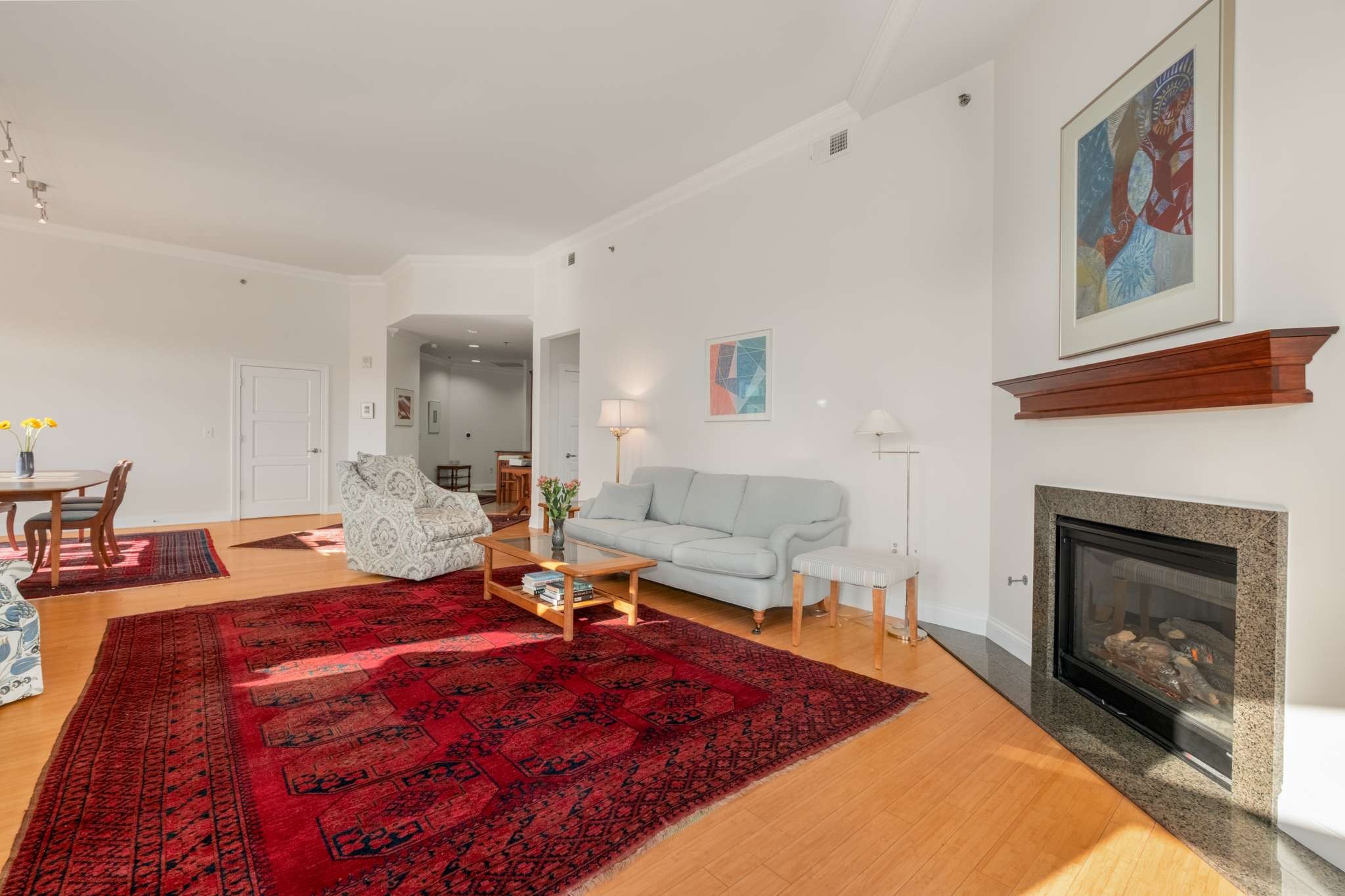 110 31st Ave, N Unit: 104