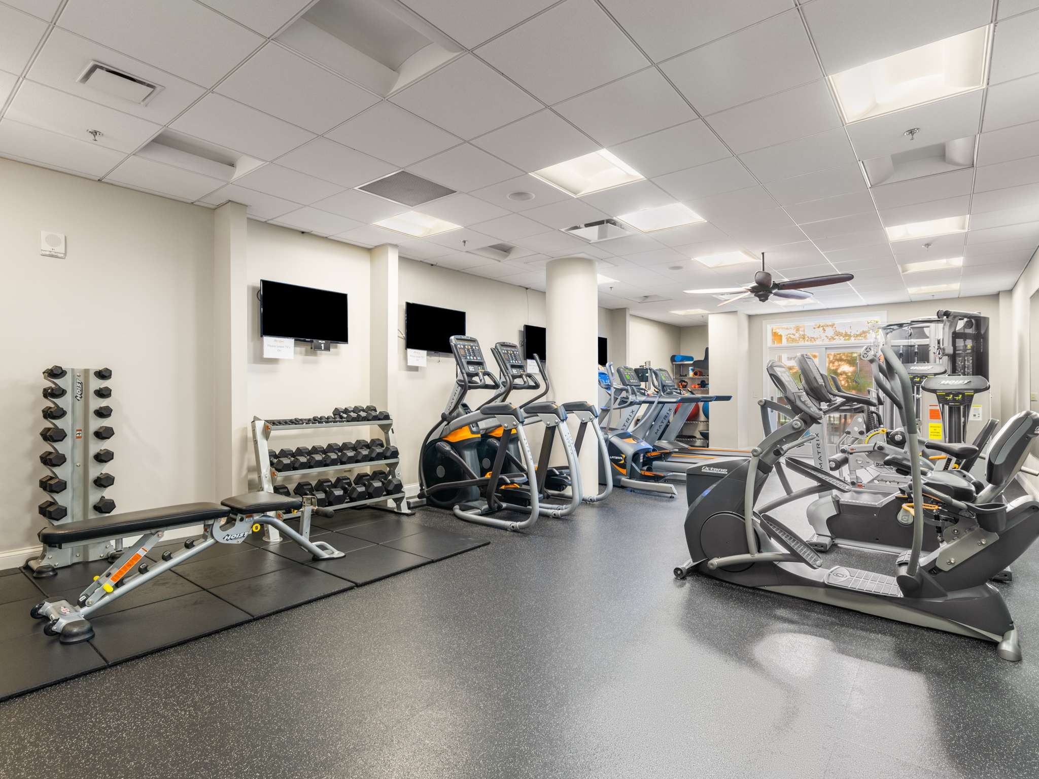 110 31st Ave, N Unit: 104