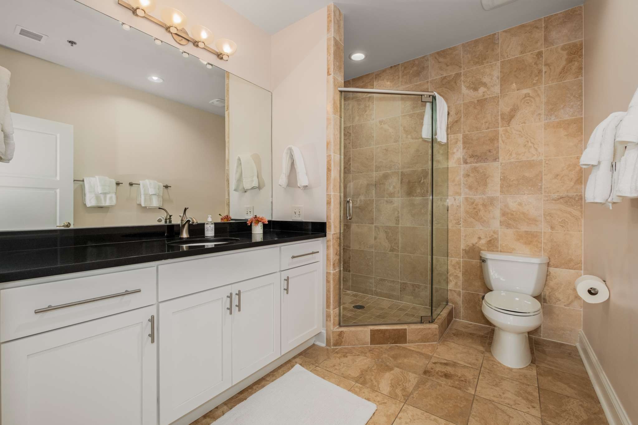 110 31st Ave, N Unit: 104