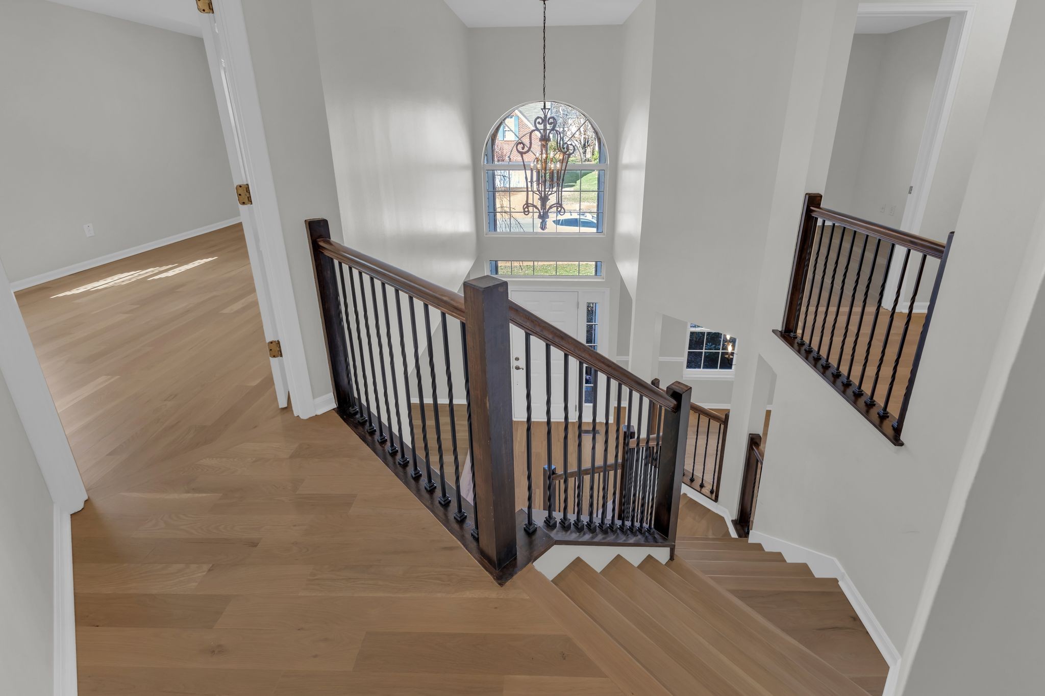 208 Cavalcade Cir