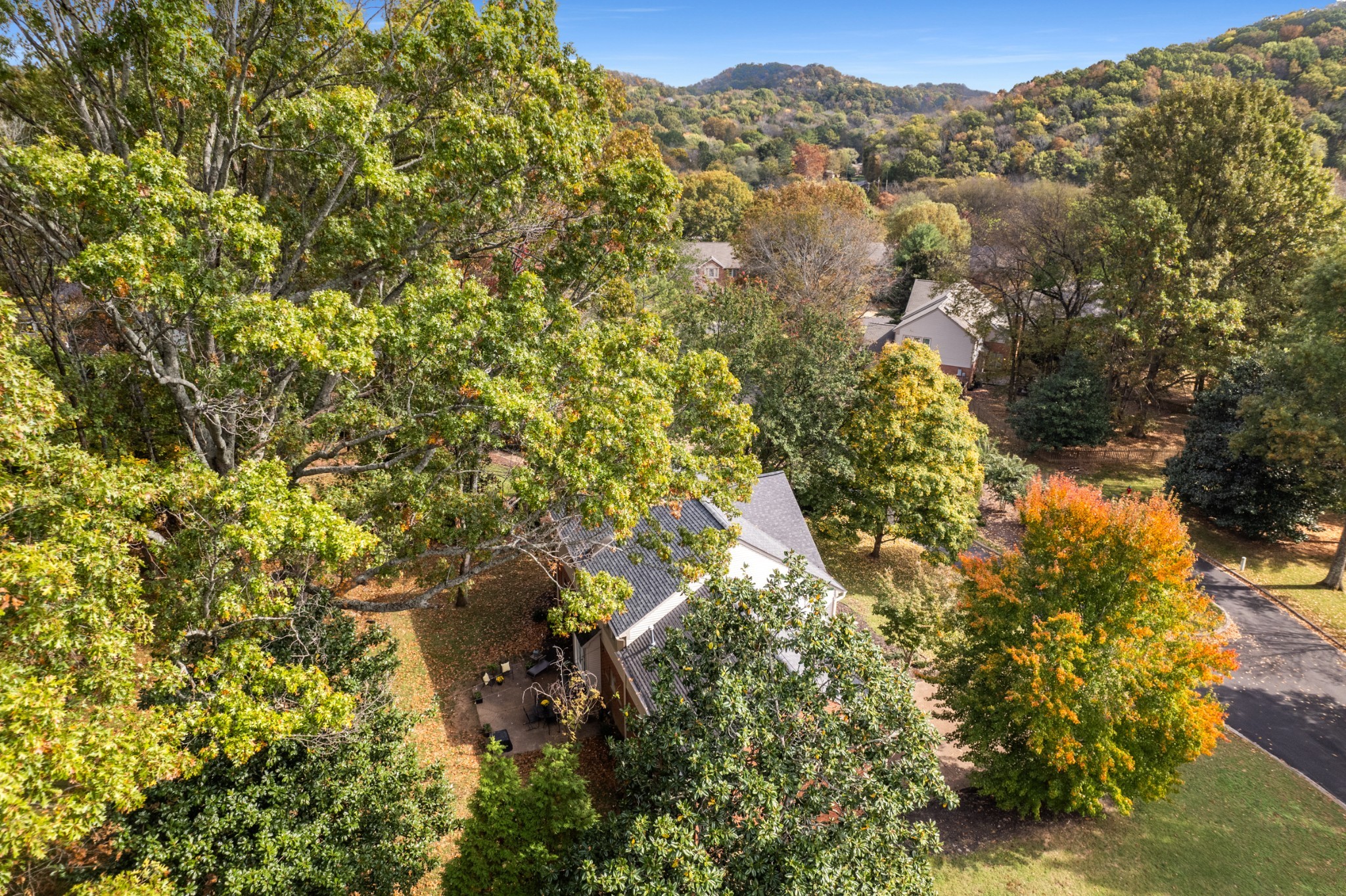 1070 Highland Rd