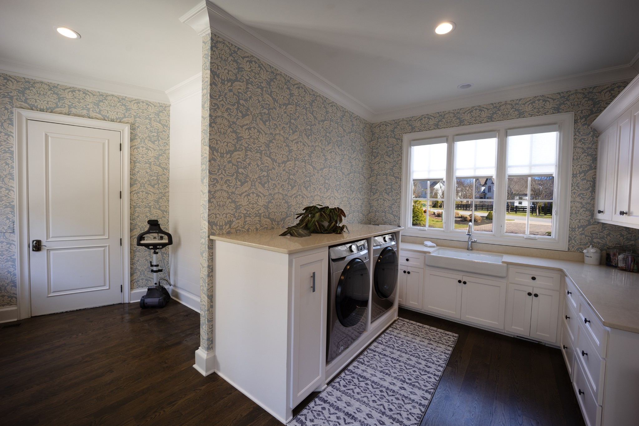 8809 Drosera Cir
