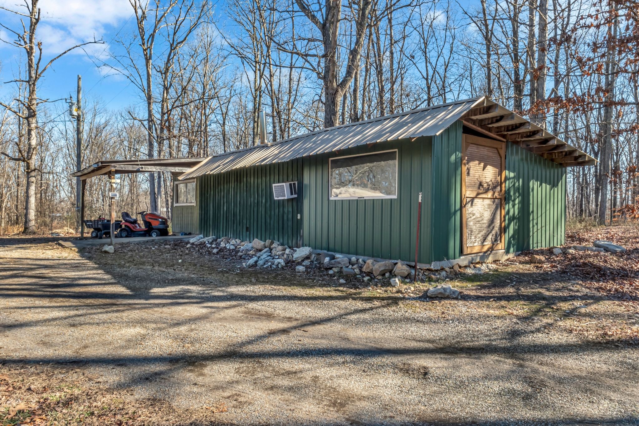 290 Deerwood Rd