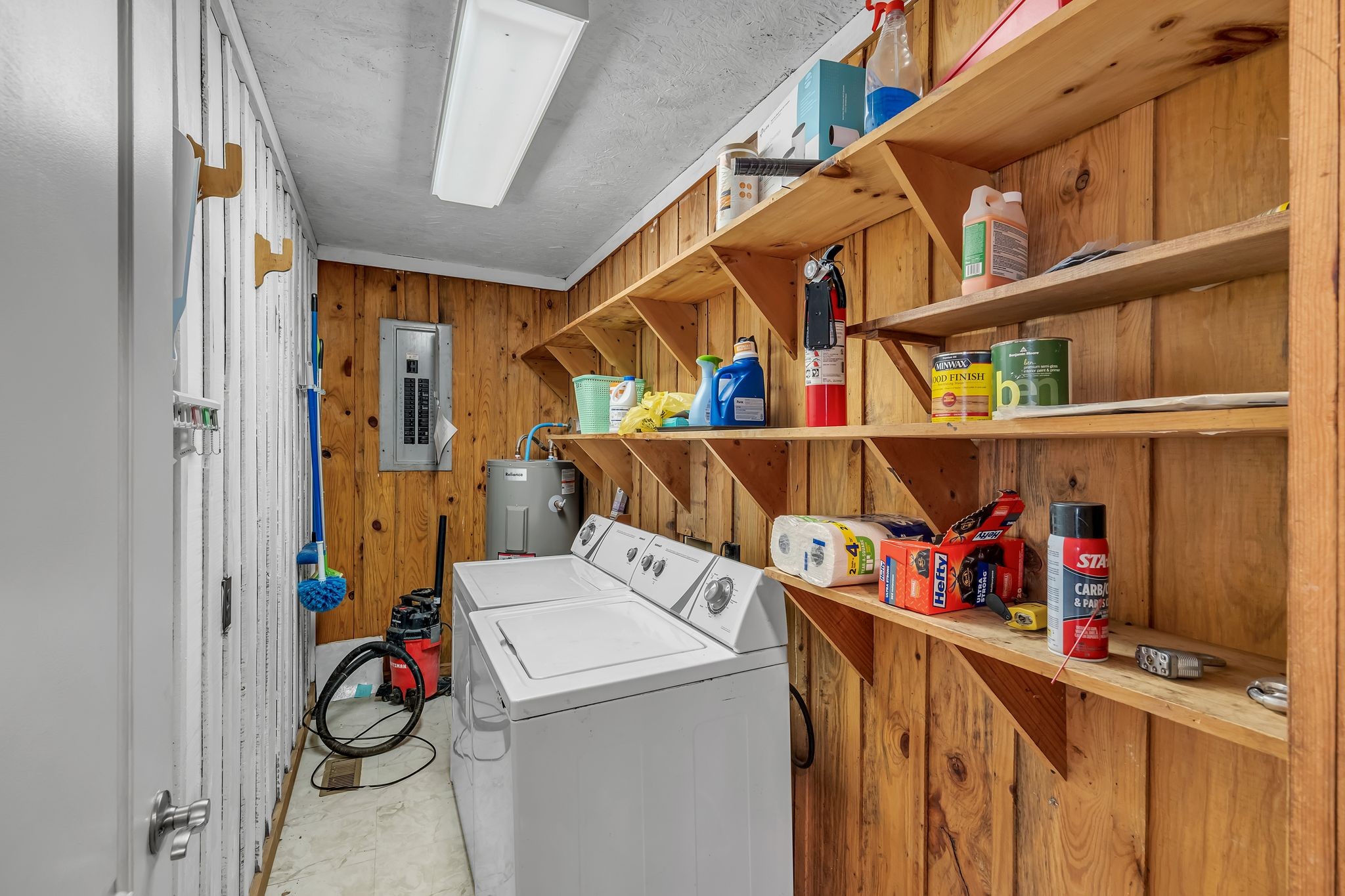 290 Deerwood Rd