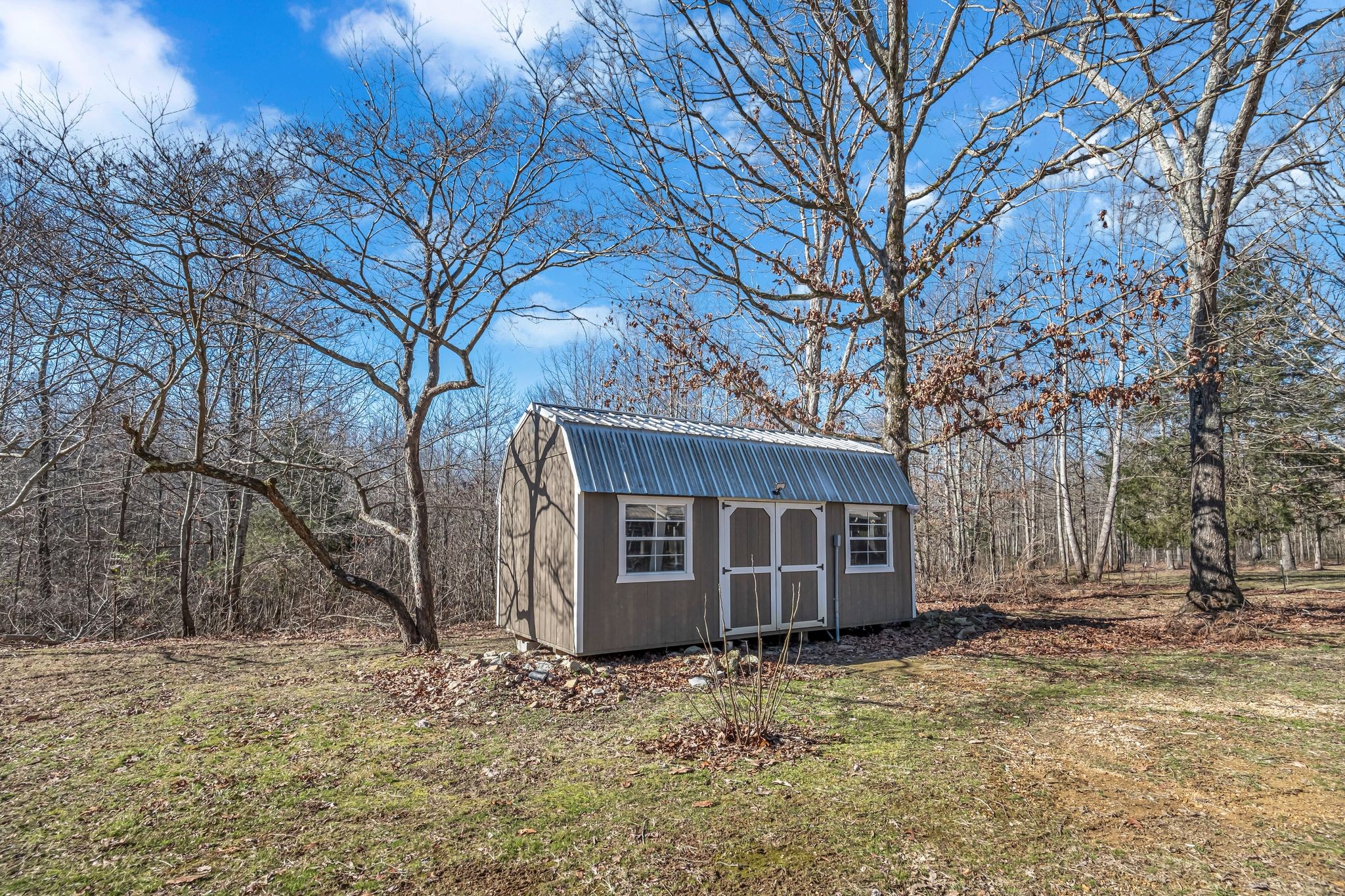 290 Deerwood Rd