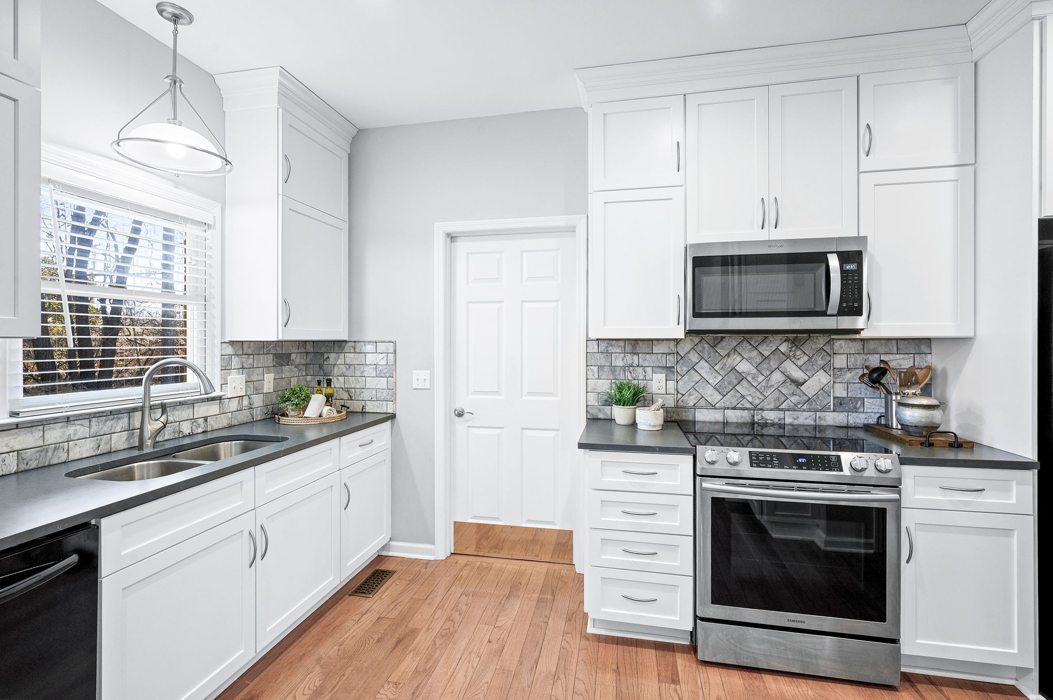 114 Blenheim Cir