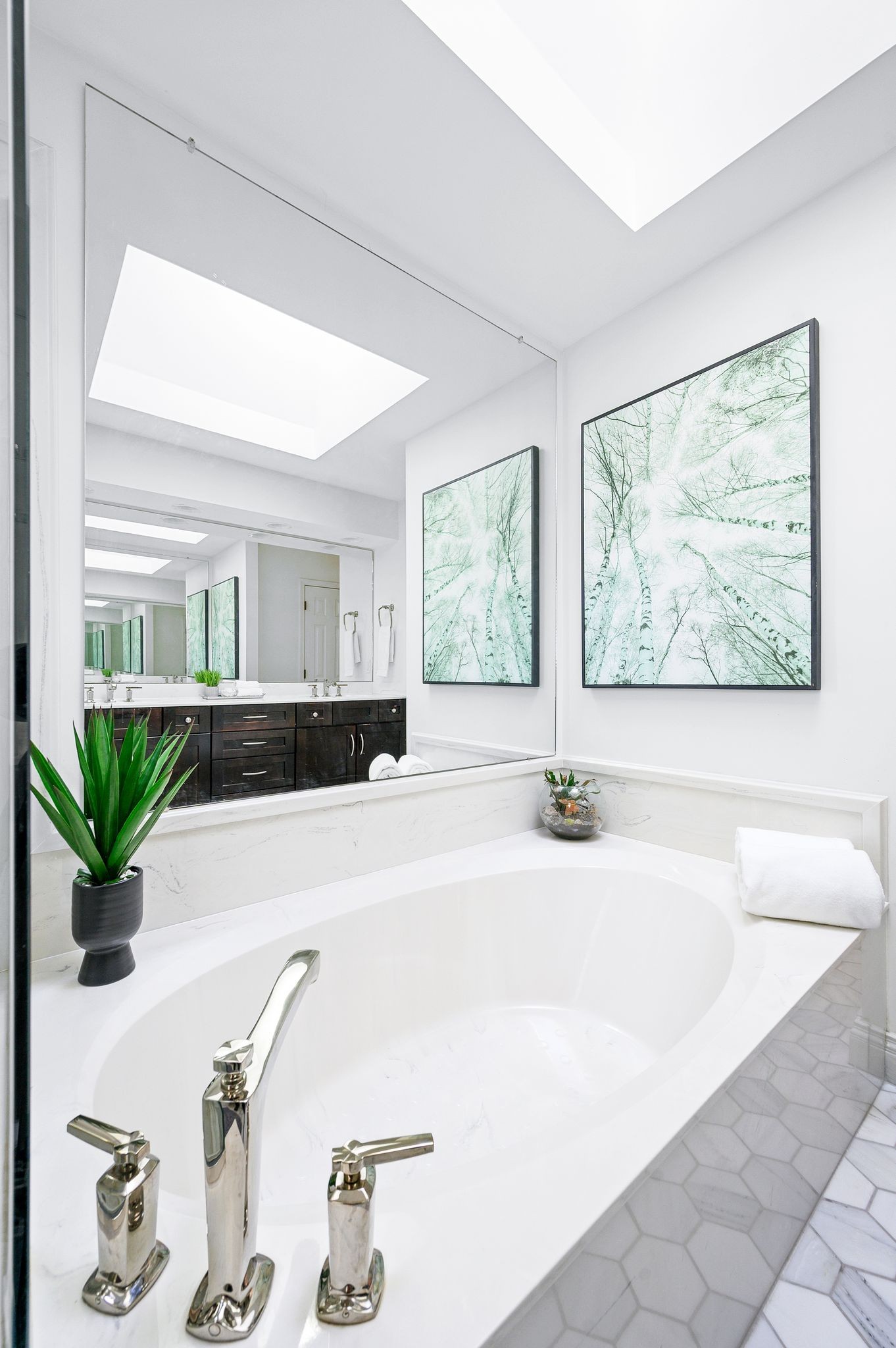 114 Blenheim Cir