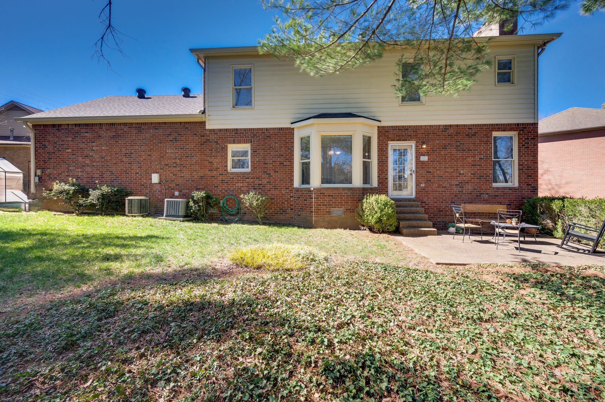 114 Blenheim Cir