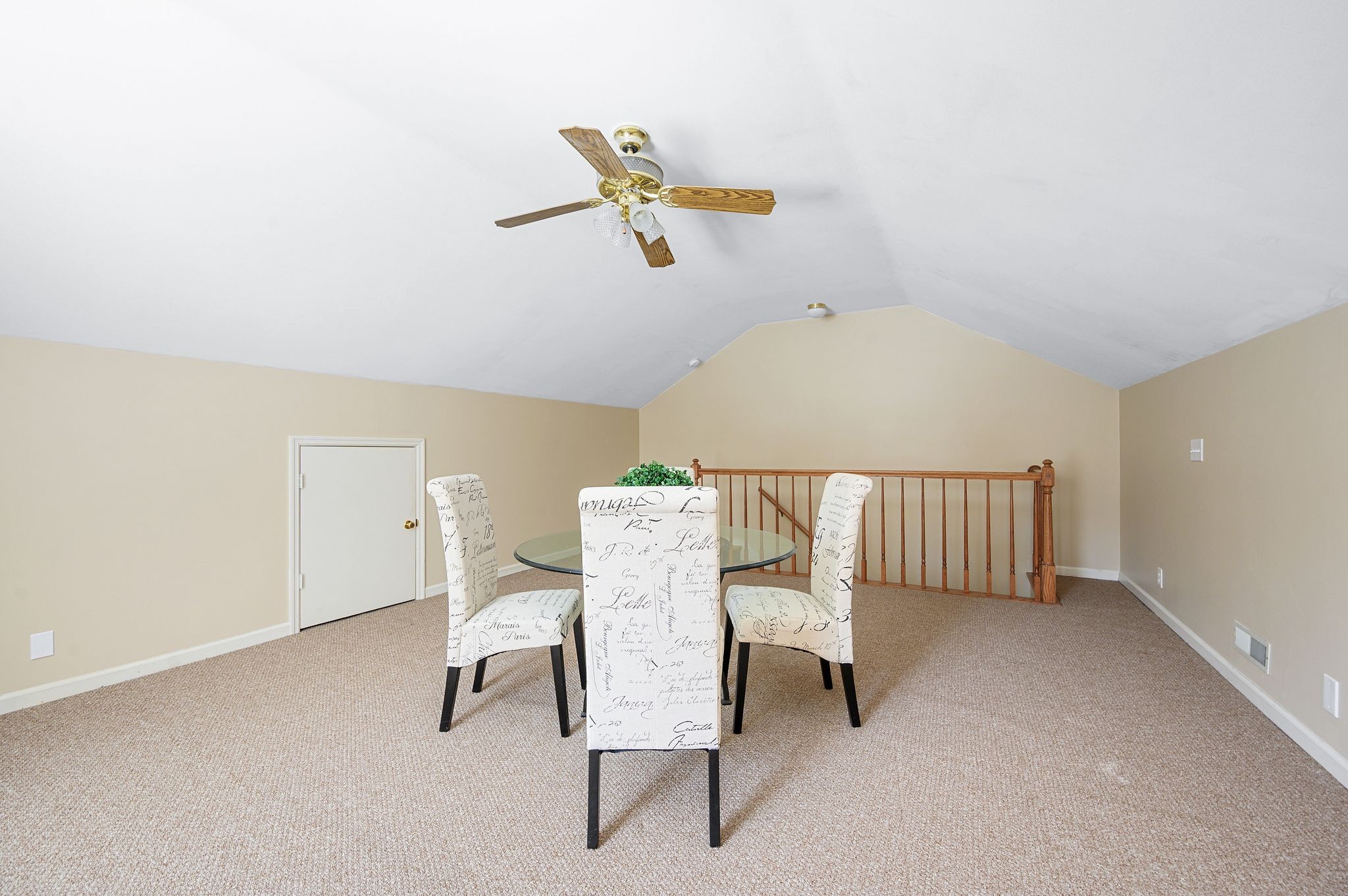114 Blenheim Cir