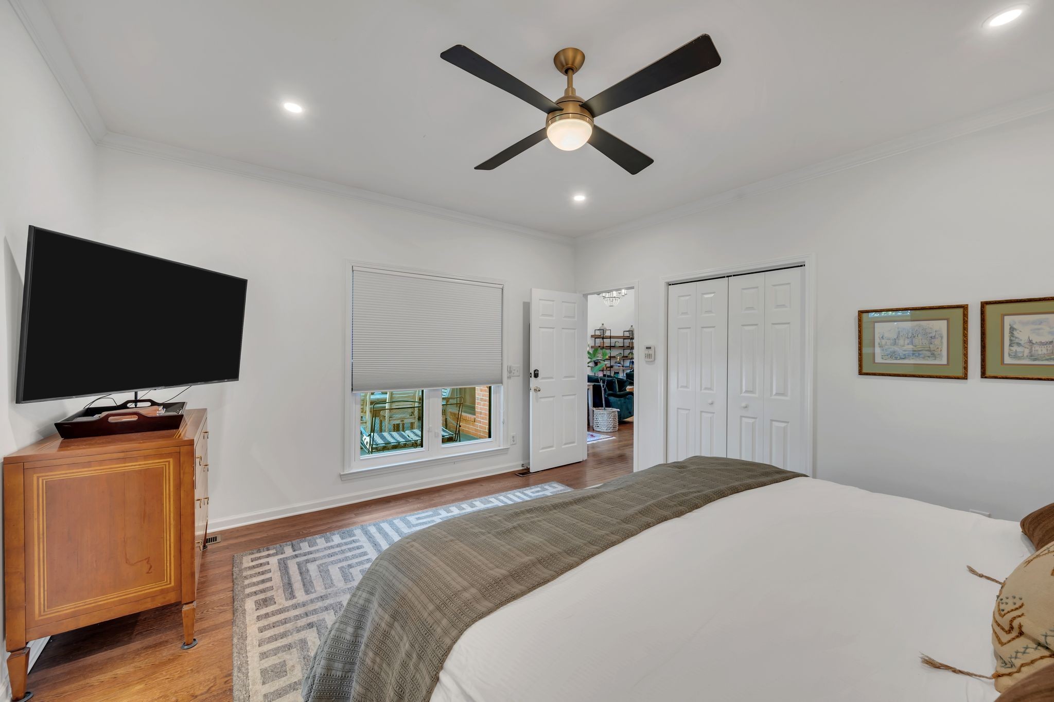 1621 Glenridge Dr
