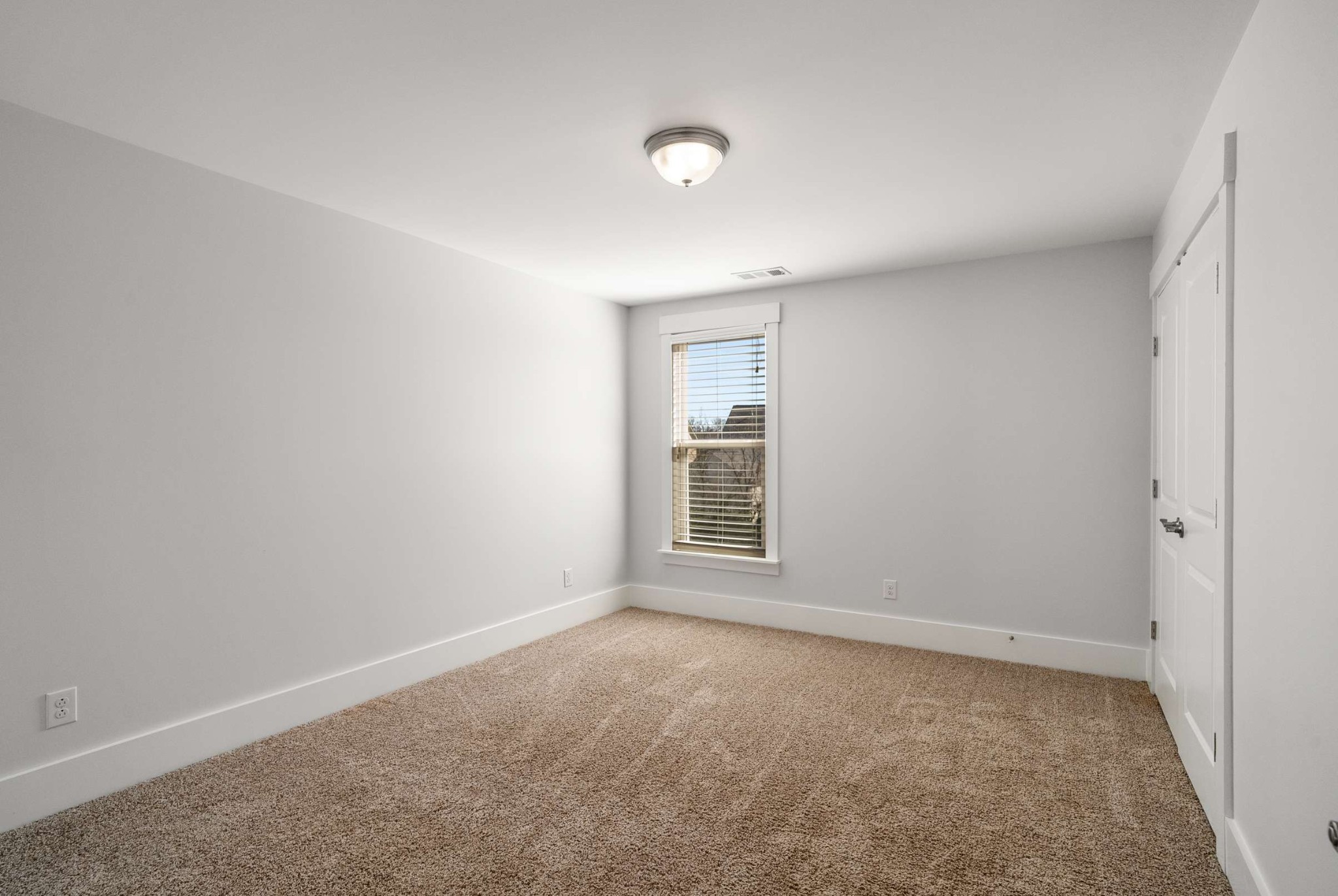 1452 Casner Ln