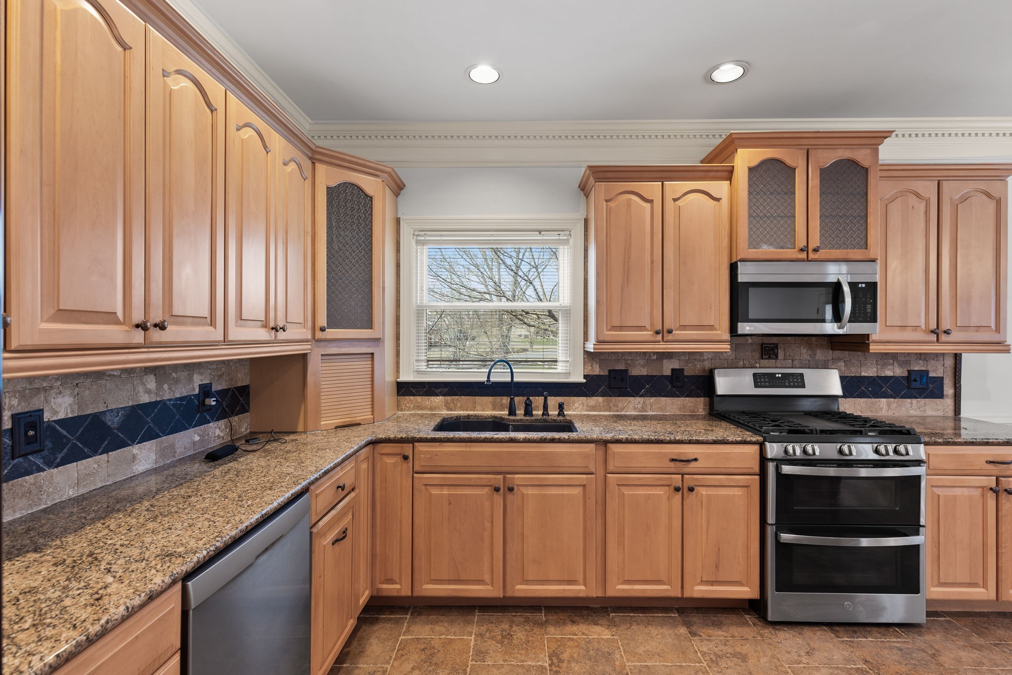 1205 Stirlingshire Dr