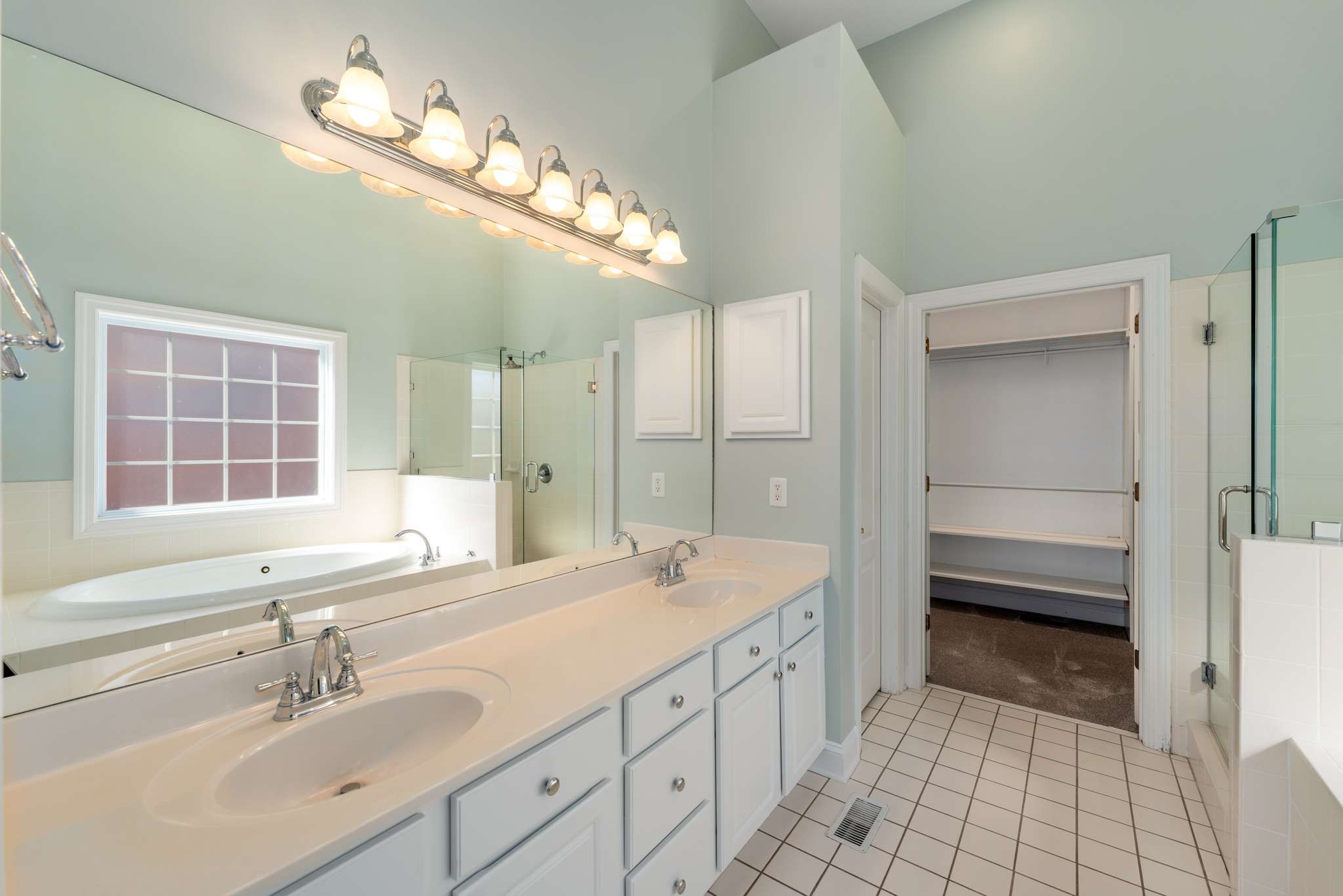 545 Brixham Park Dr