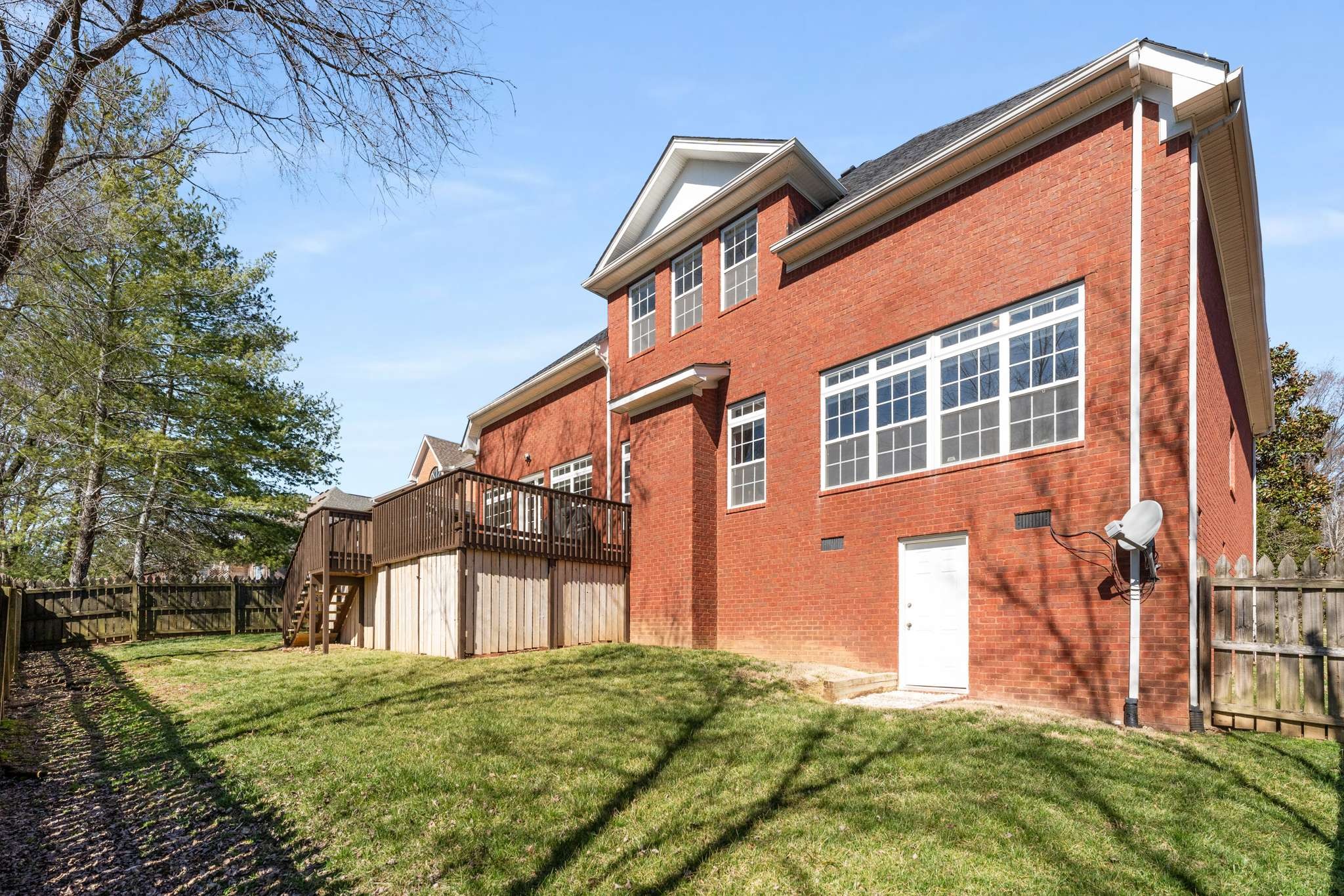 545 Brixham Park Dr