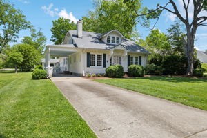 127 Blackburn Ave