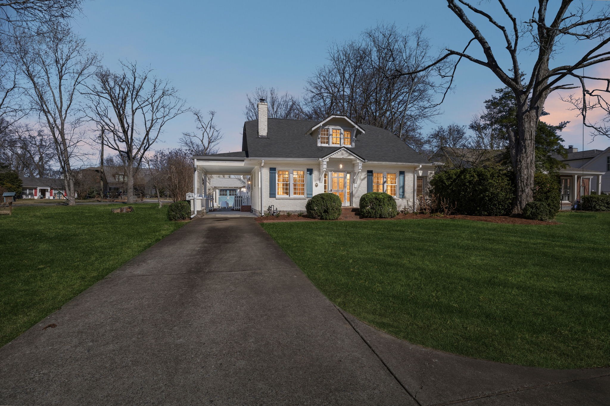 127 Blackburn Ave
