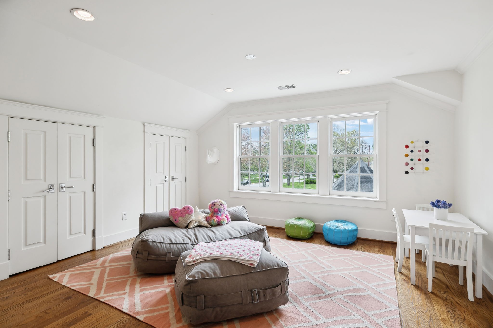127 Blackburn Ave