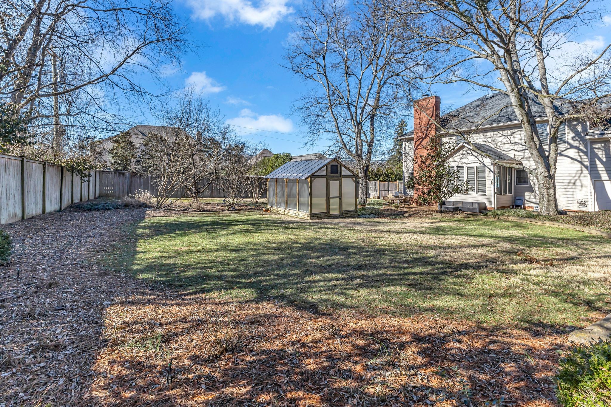 4011 Wayland Dr