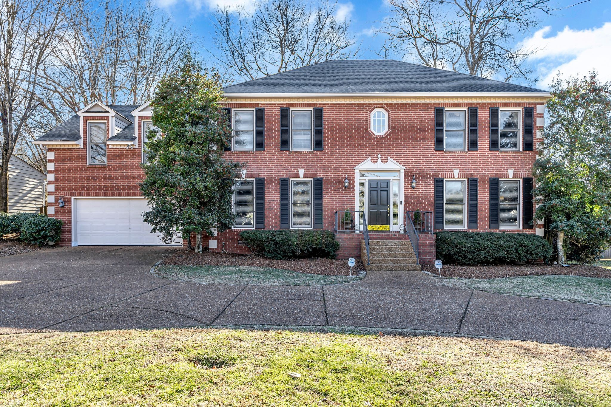 4011 Wayland Dr