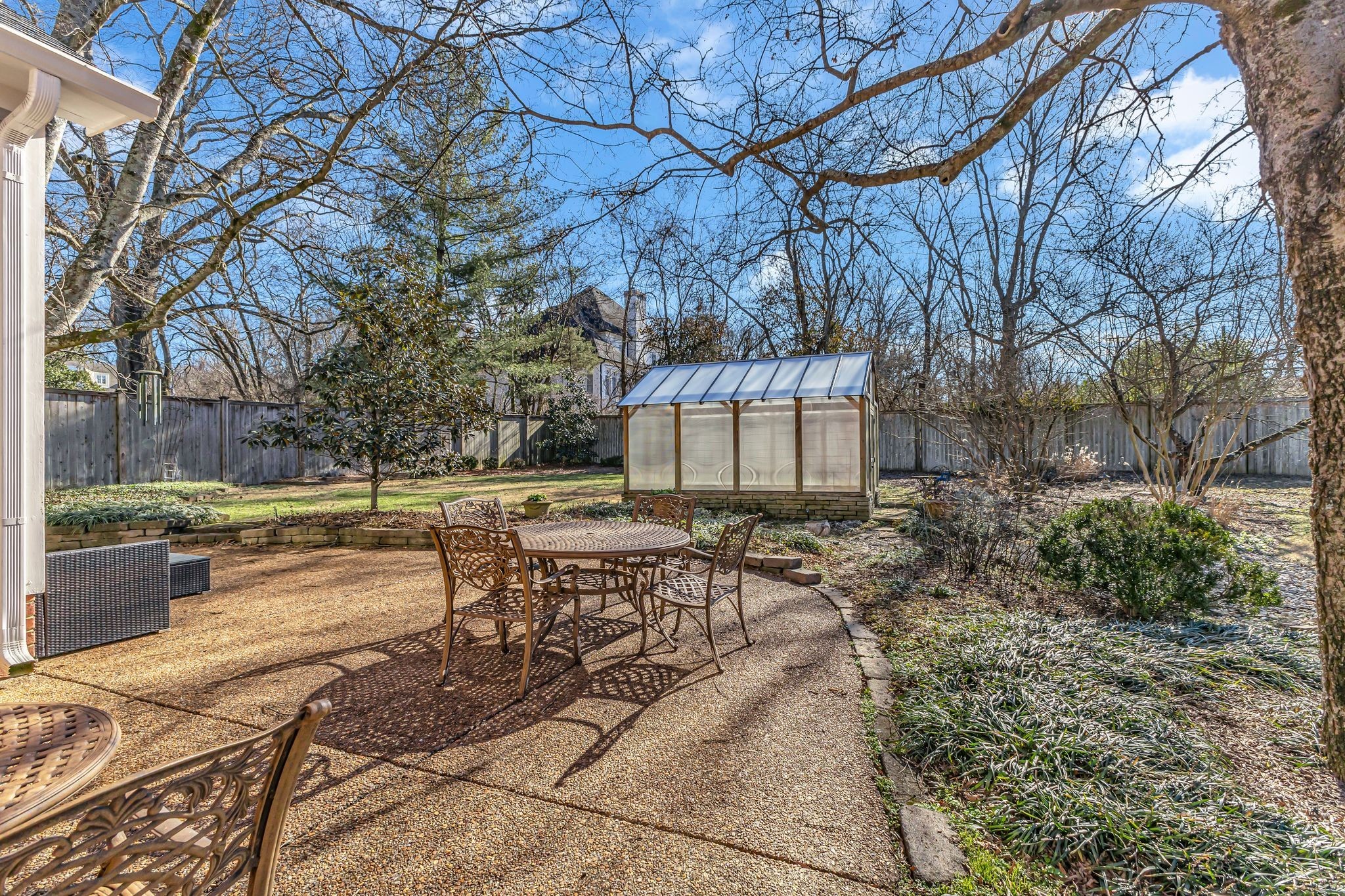 4011 Wayland Dr