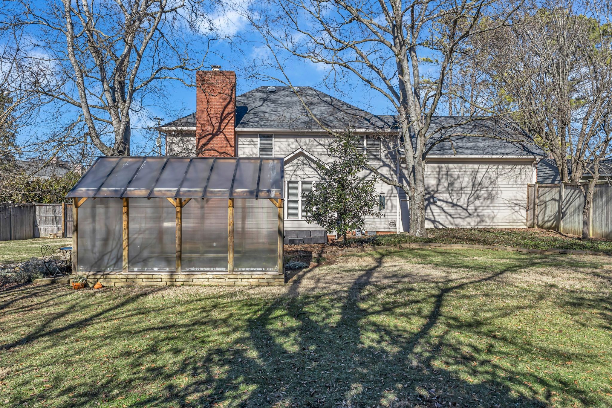 4011 Wayland Dr