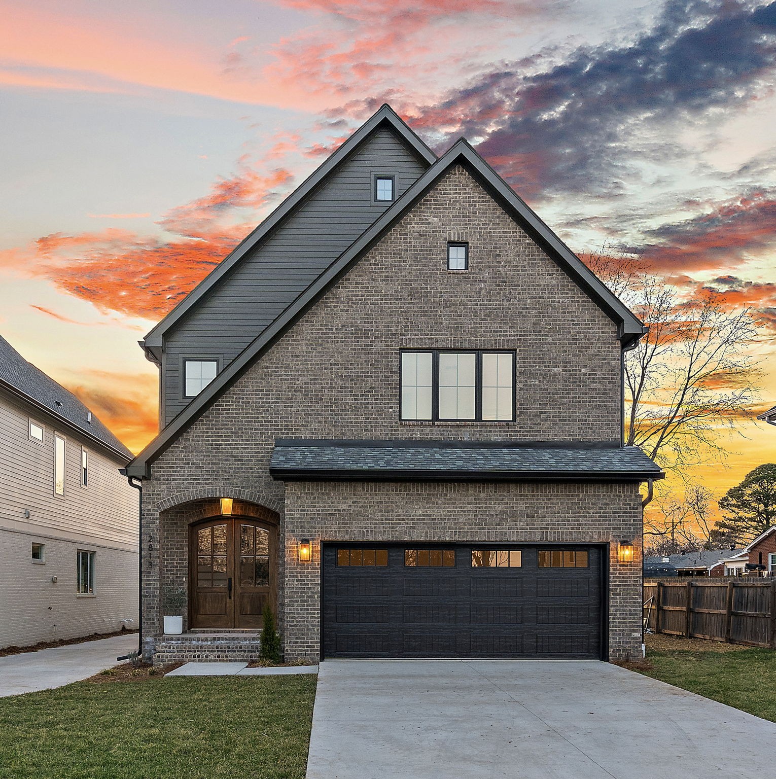 2813 Meadow Rose Dr