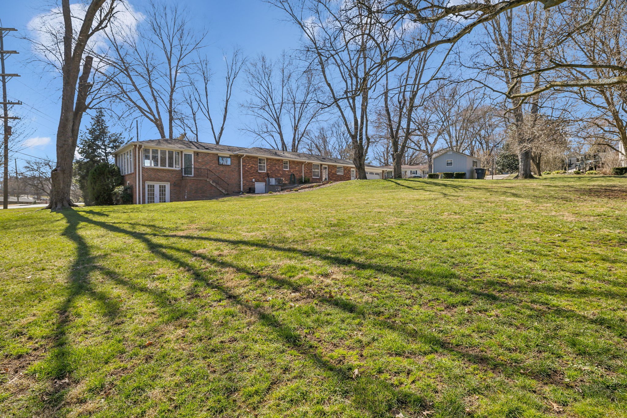 500 Barrywood Dr
