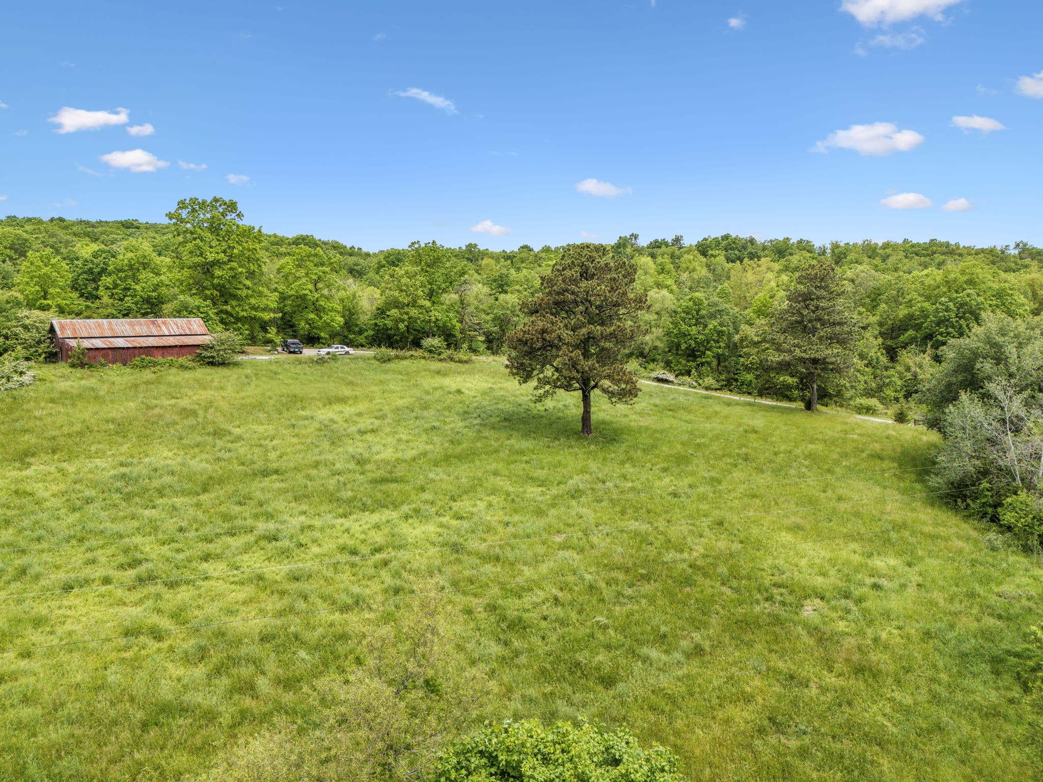 945 Sheehy Rd