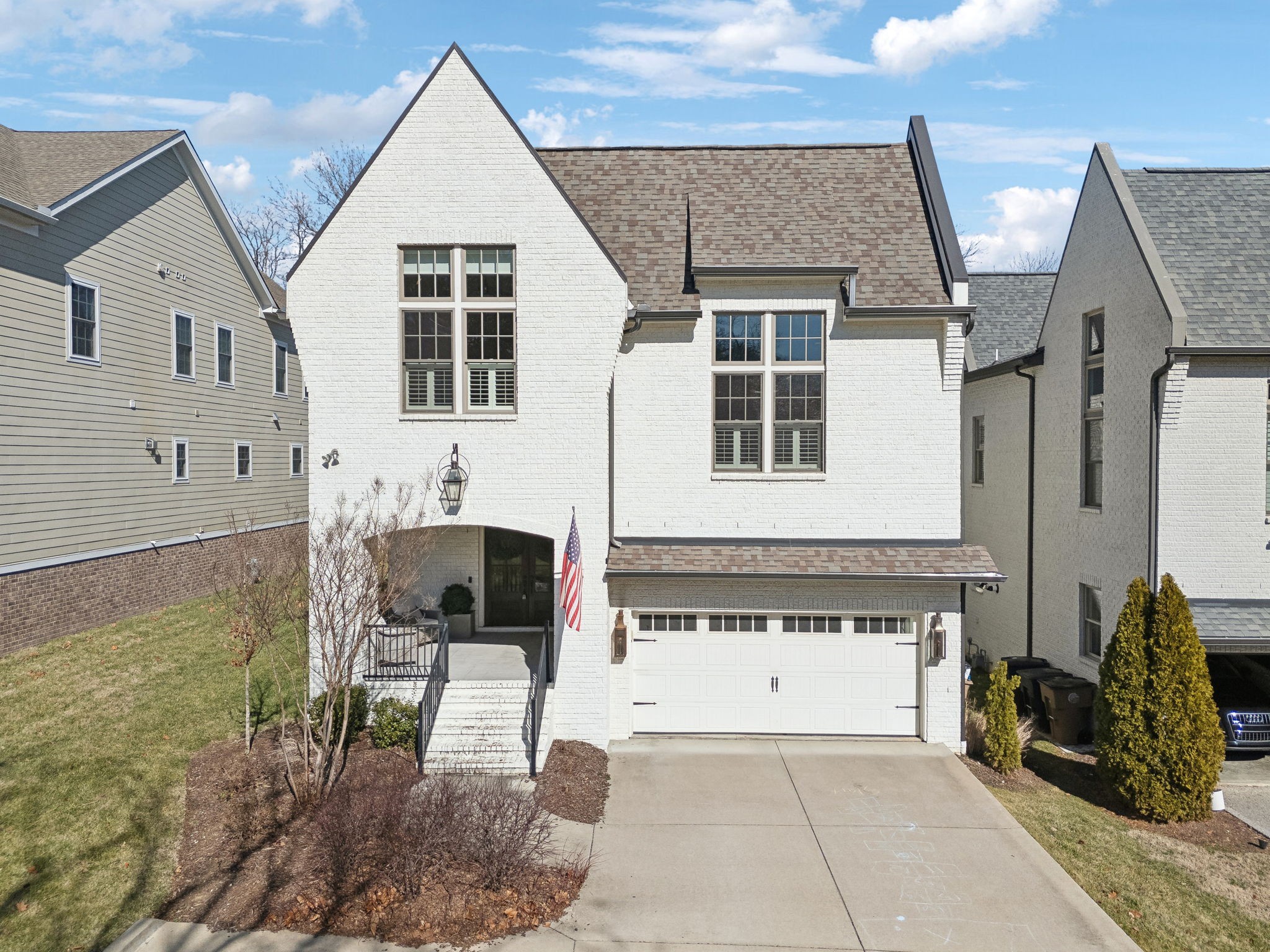 2254B Castleman Dr