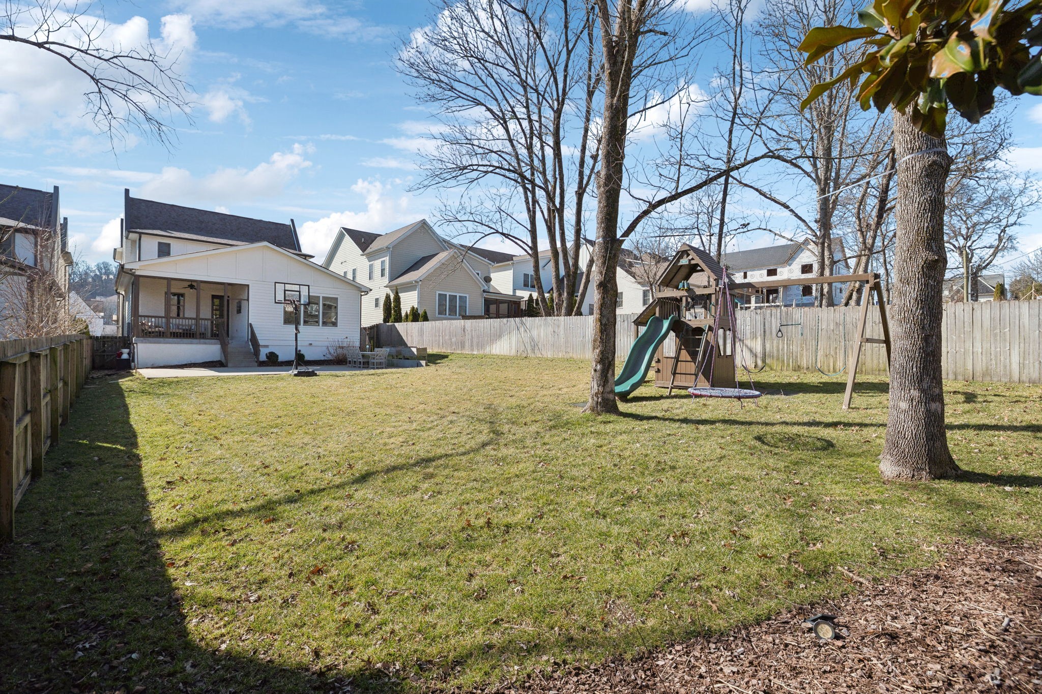 2254B Castleman Dr
