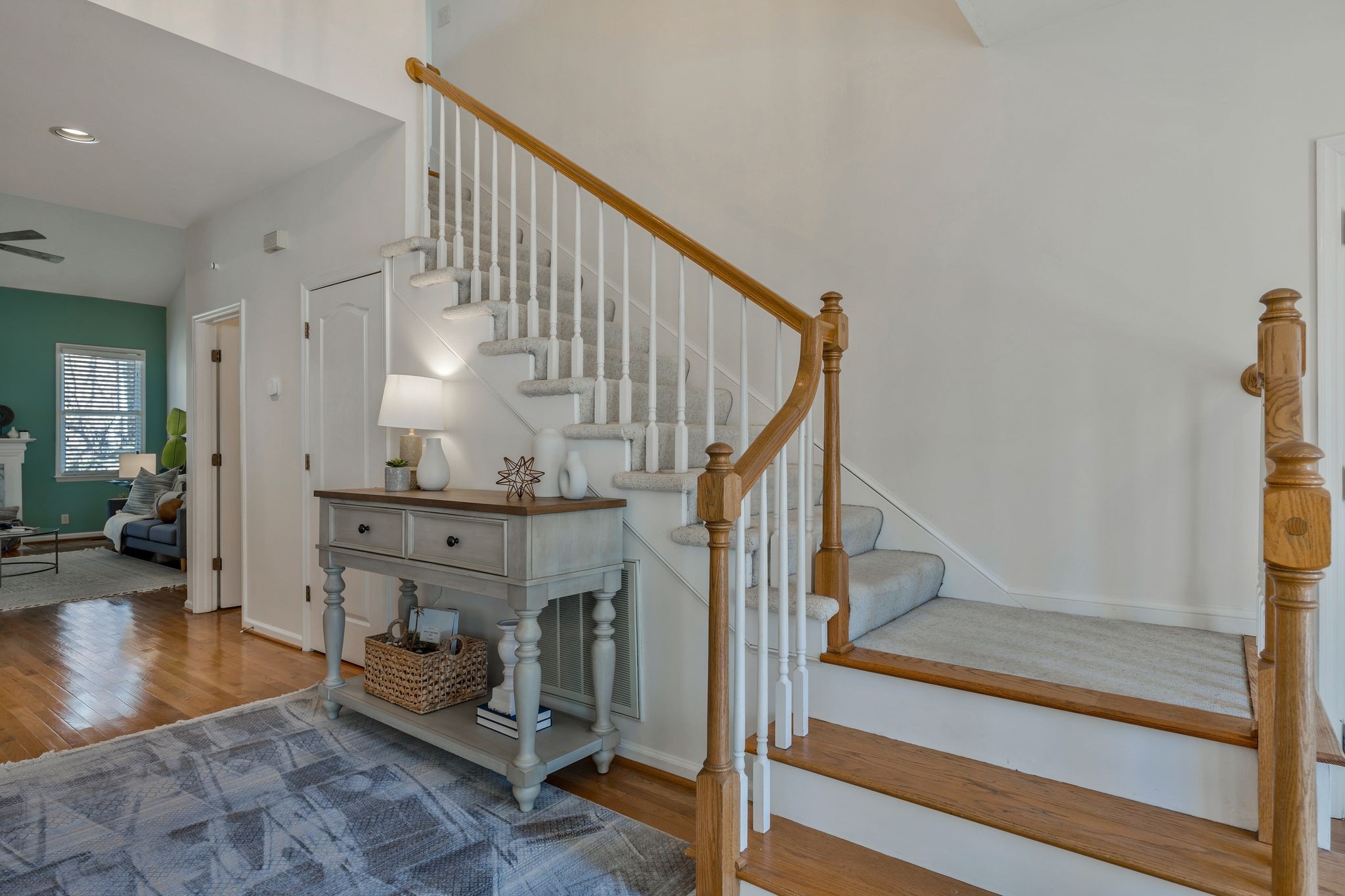 408 Whitley Ct