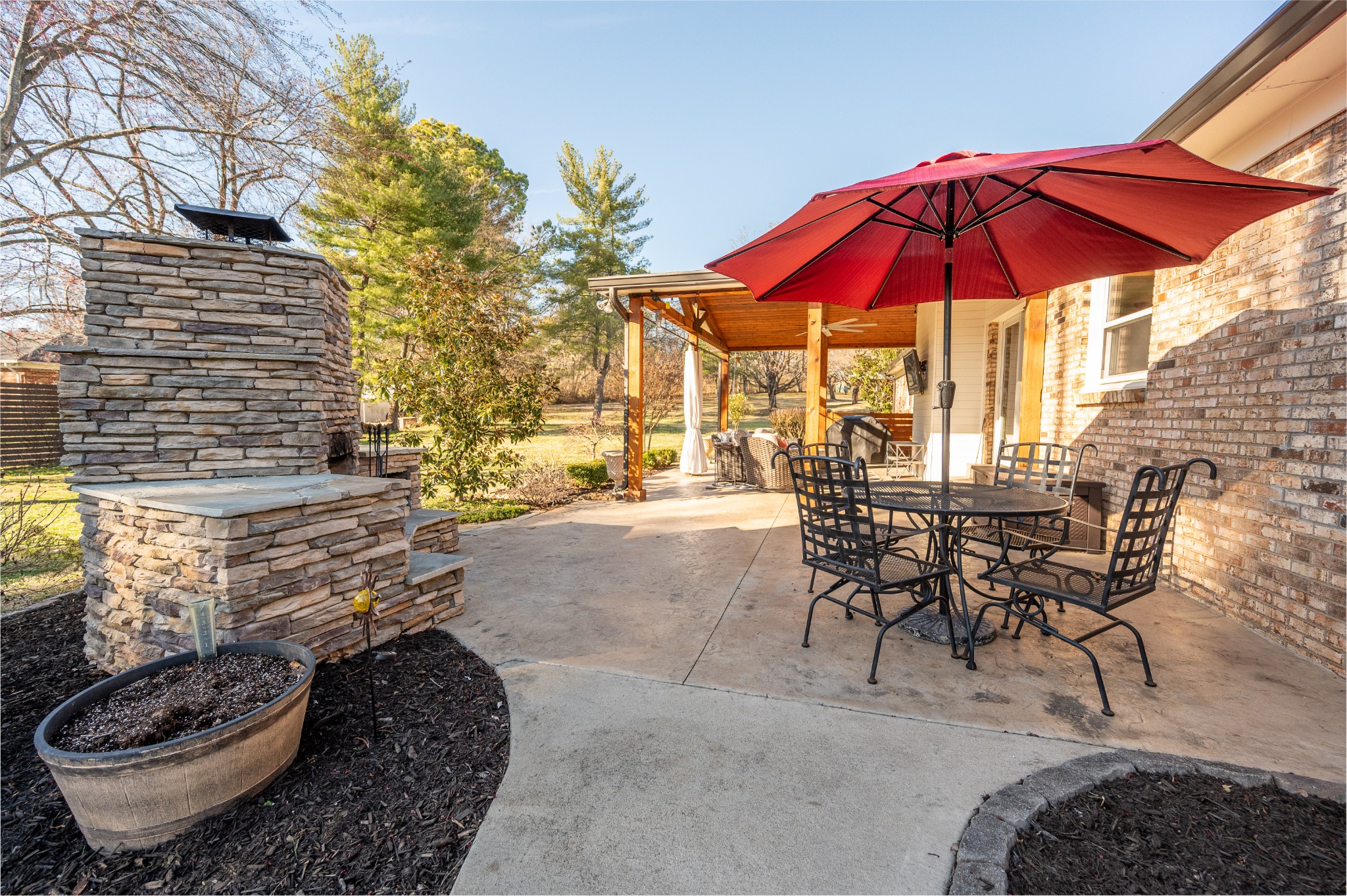 1621 Covington Dr