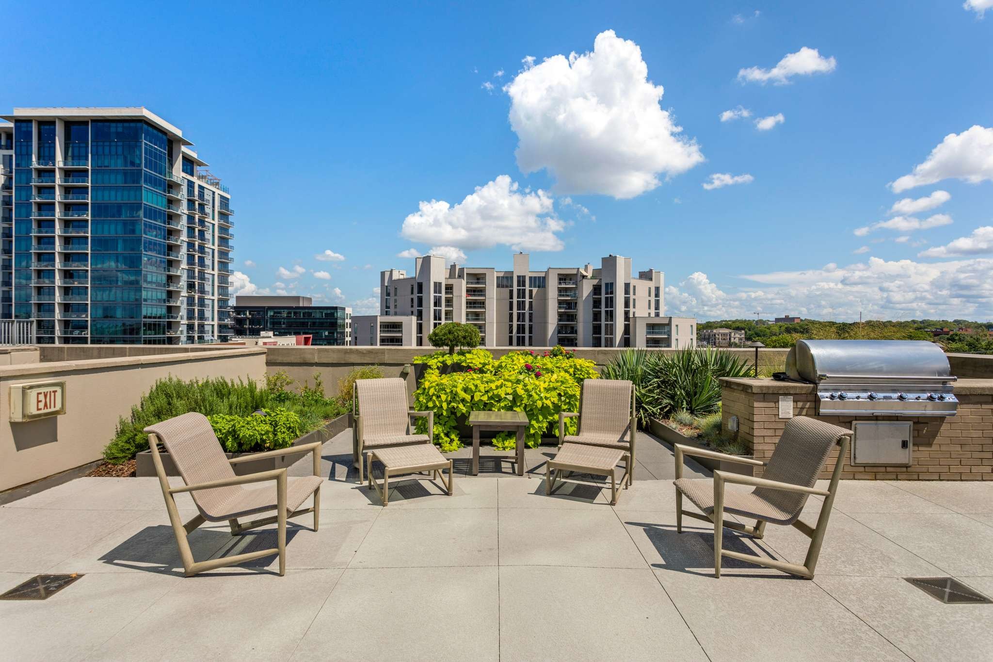 900 20th Ave, S Unit: 1602