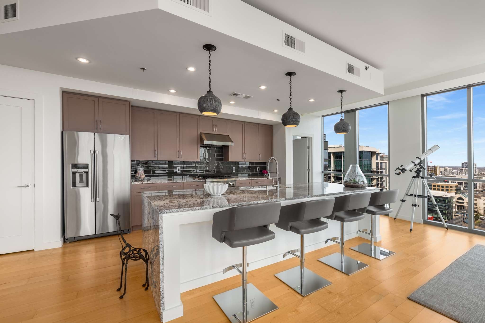 900 20th Ave, S Unit: 1602