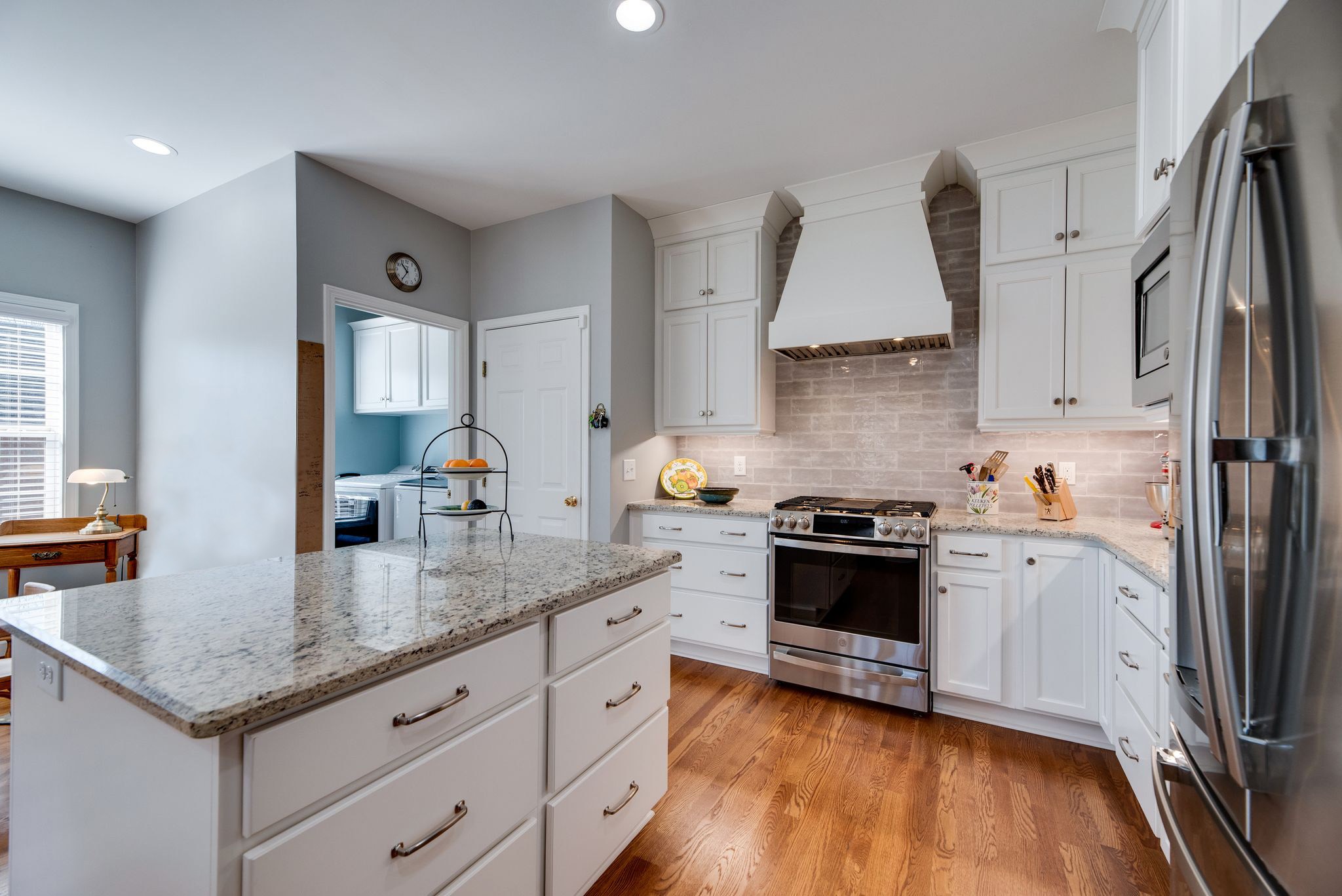2108 Golden Oak Ln