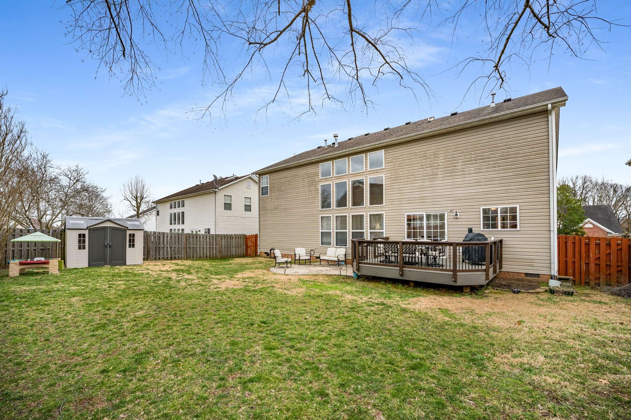 7320 Olmsted Dr