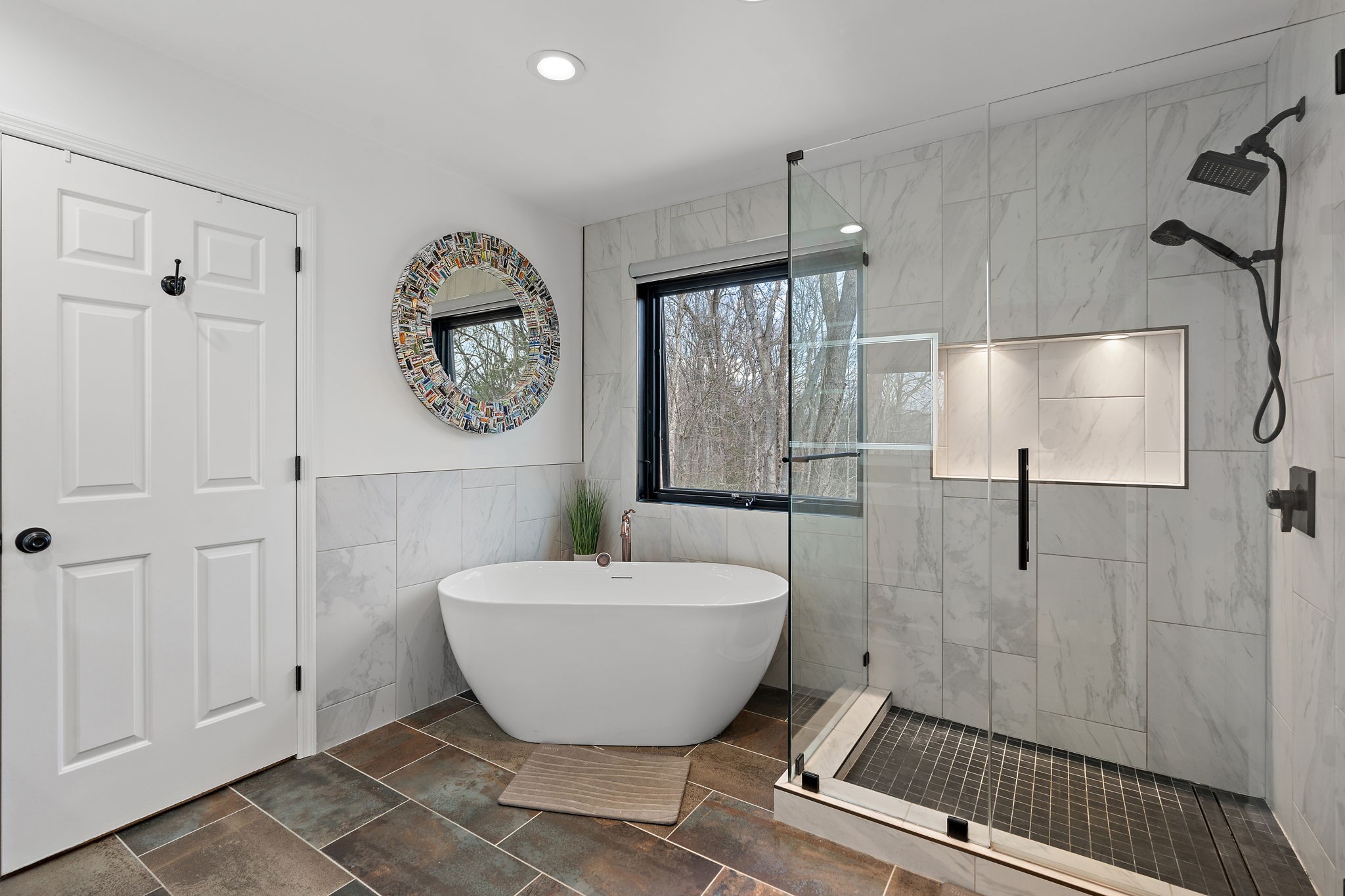 706 Roantree Dr