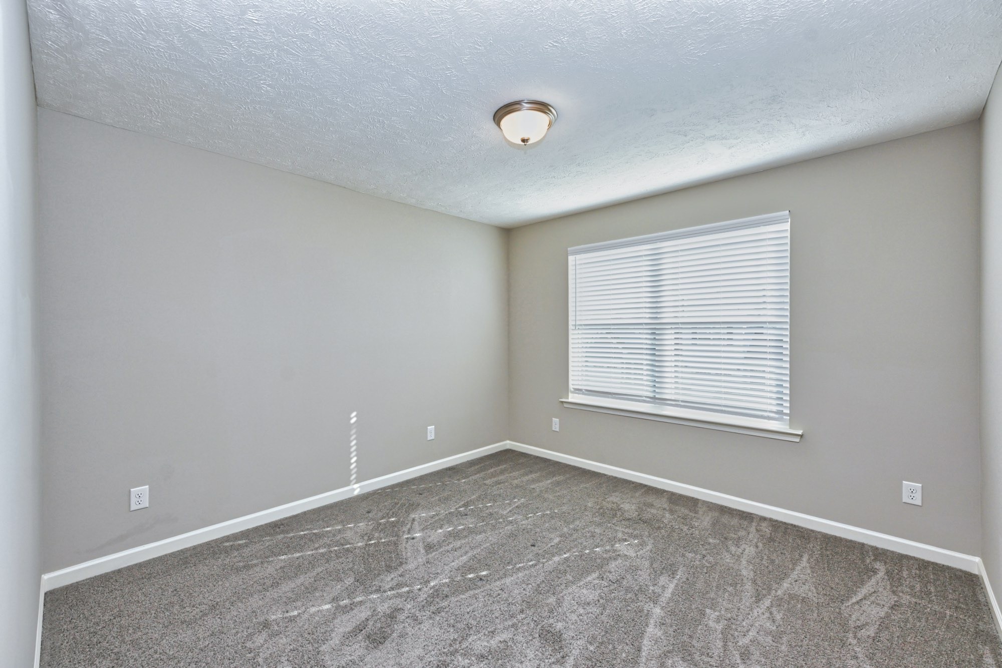 3209 Icelandic Dr