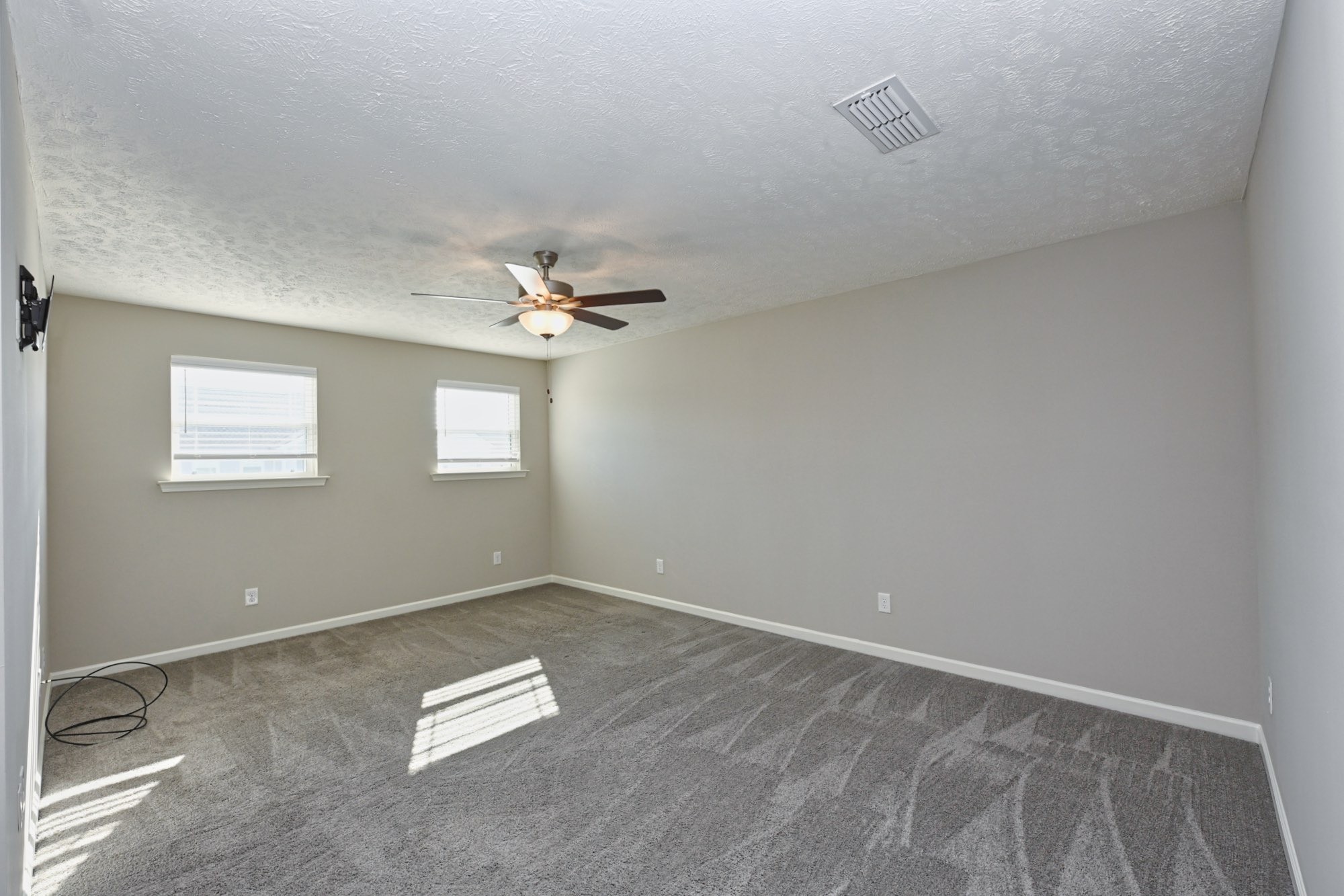 3209 Icelandic Dr