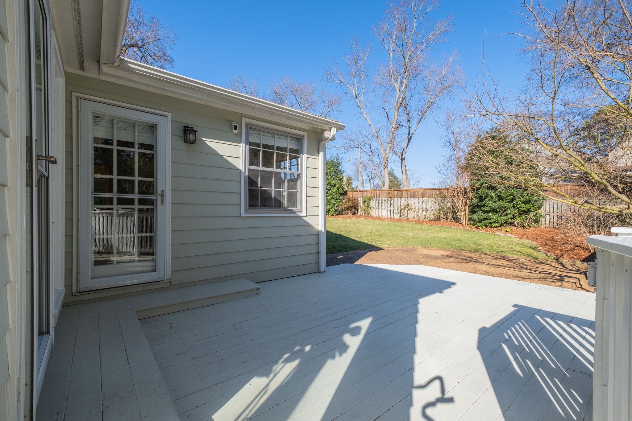 4000 Skyline Dr