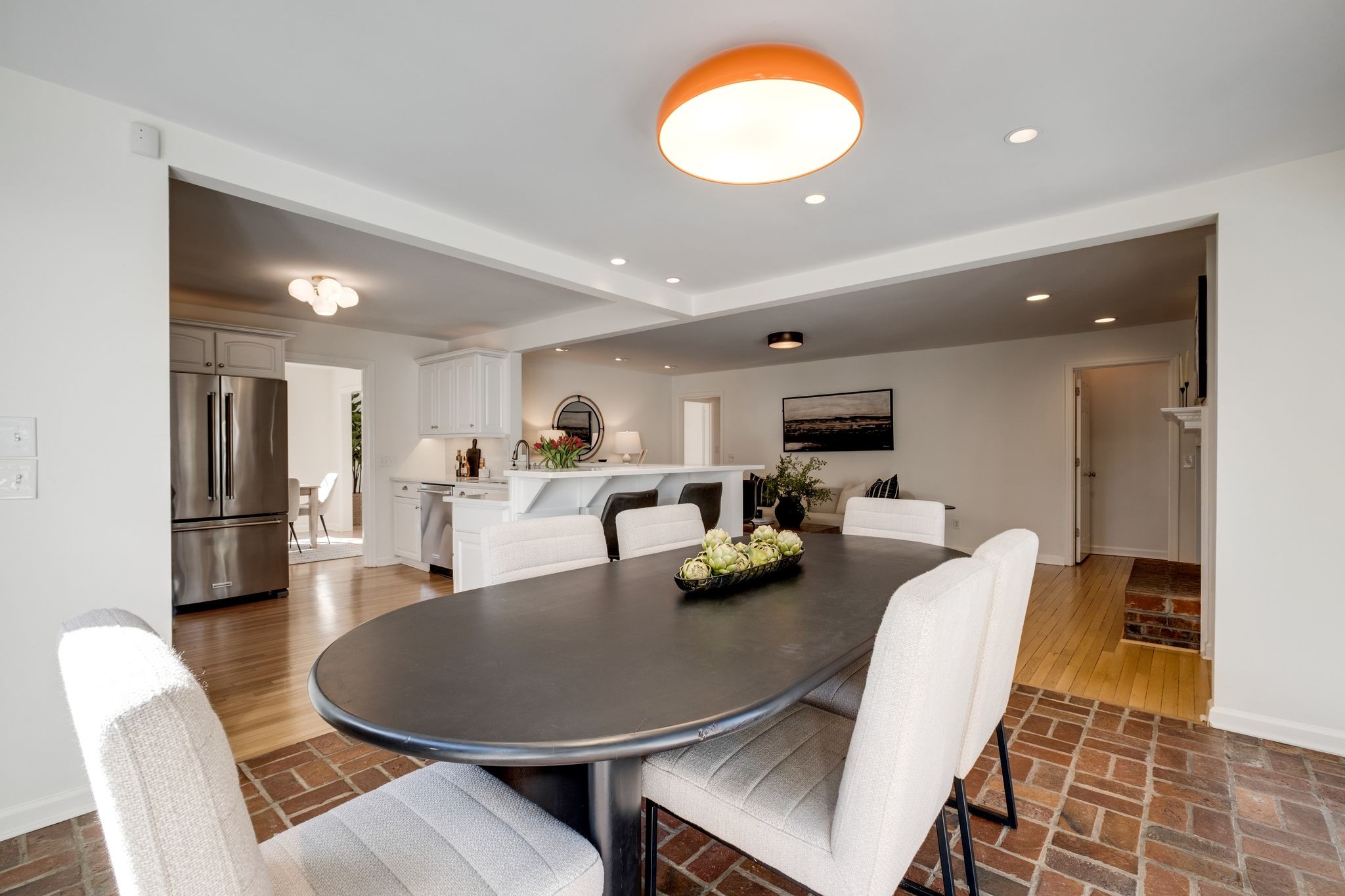 4000 Skyline Dr