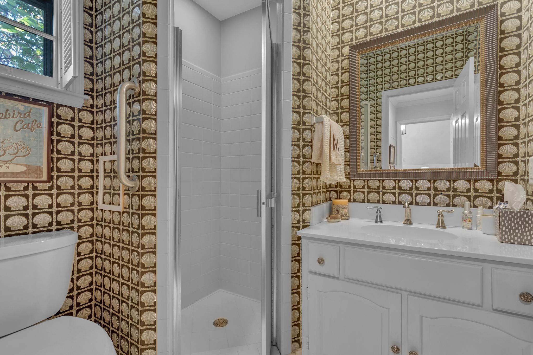 4400 Belmont Park Ter Unit: 114