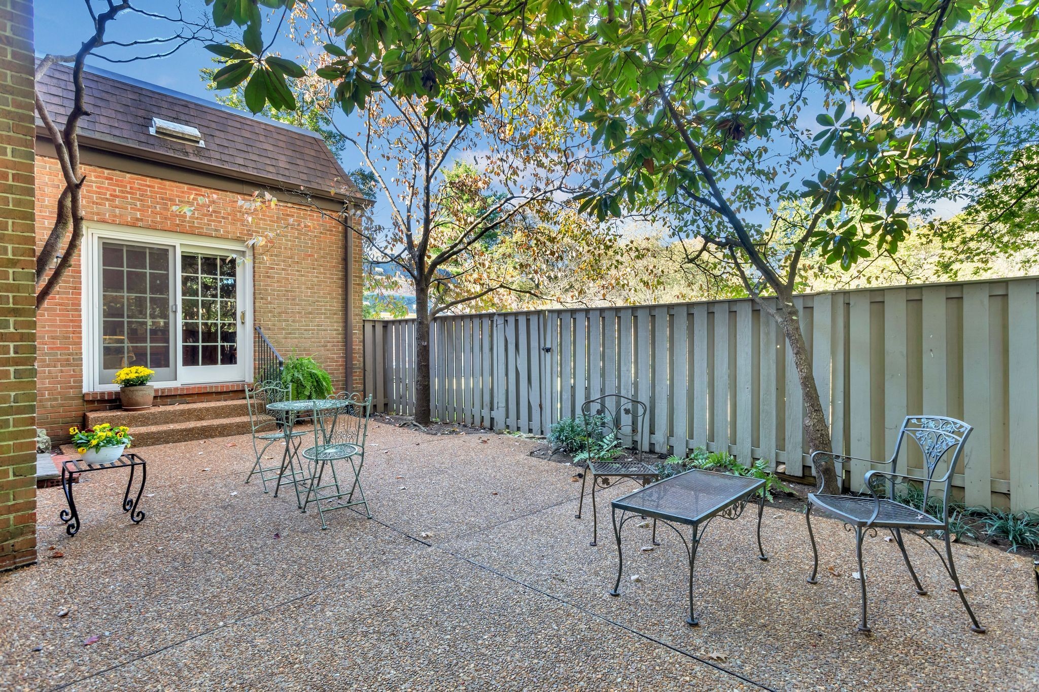 4400 Belmont Park Ter Unit: 114