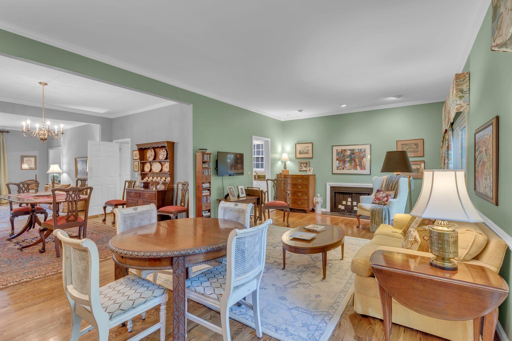 4400 Belmont Park Ter Unit: 114