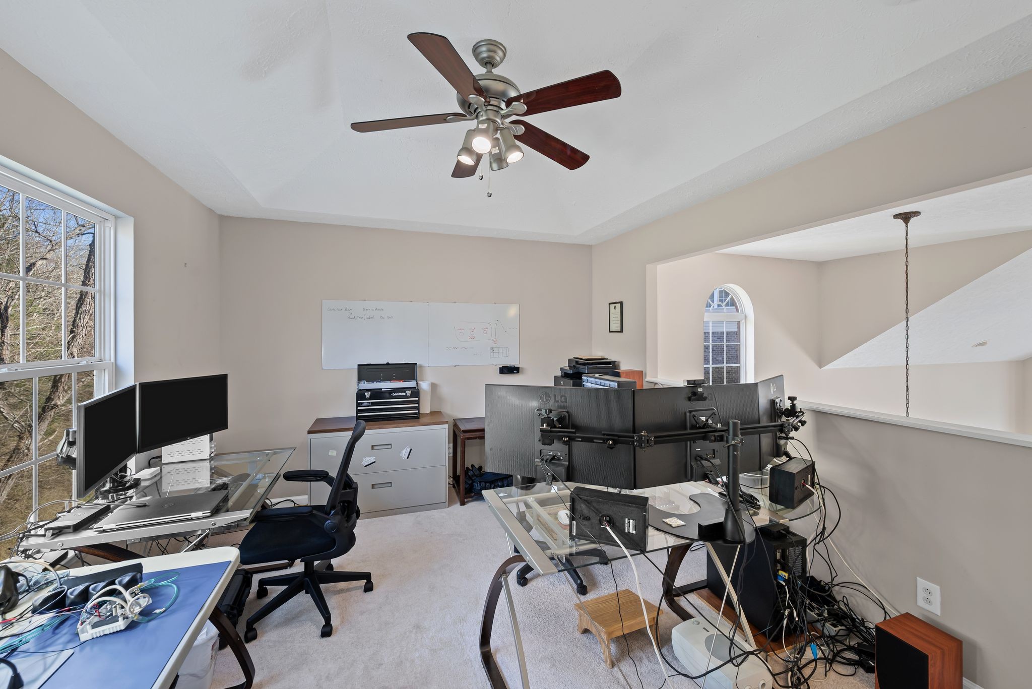 1153 Streamdale Pt, E
