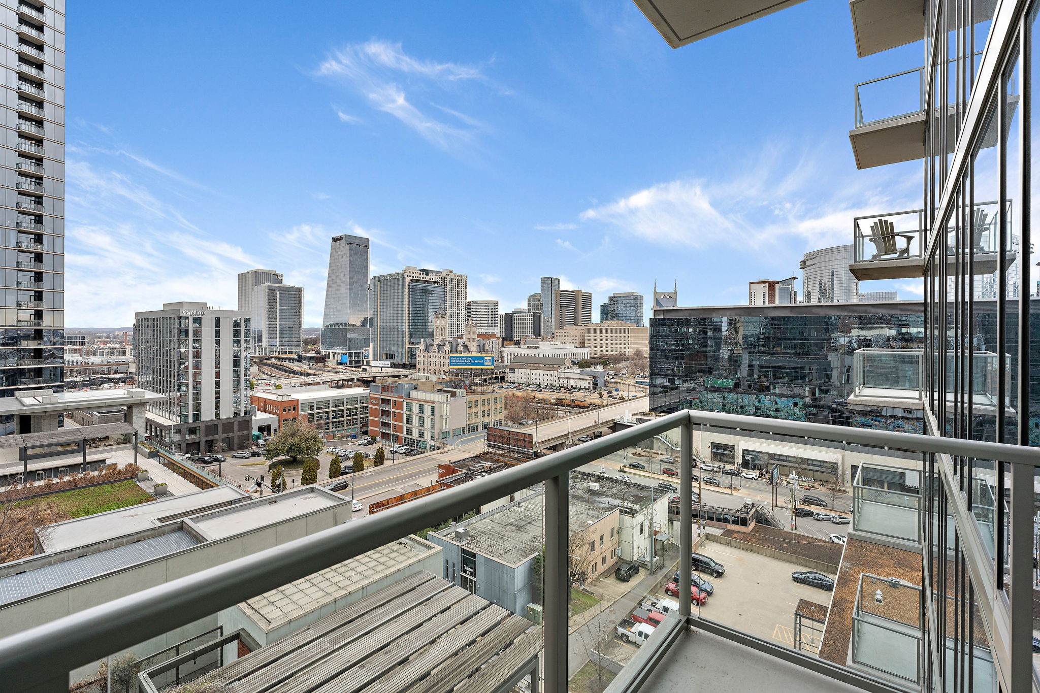1212 Laurel St Unit: 902